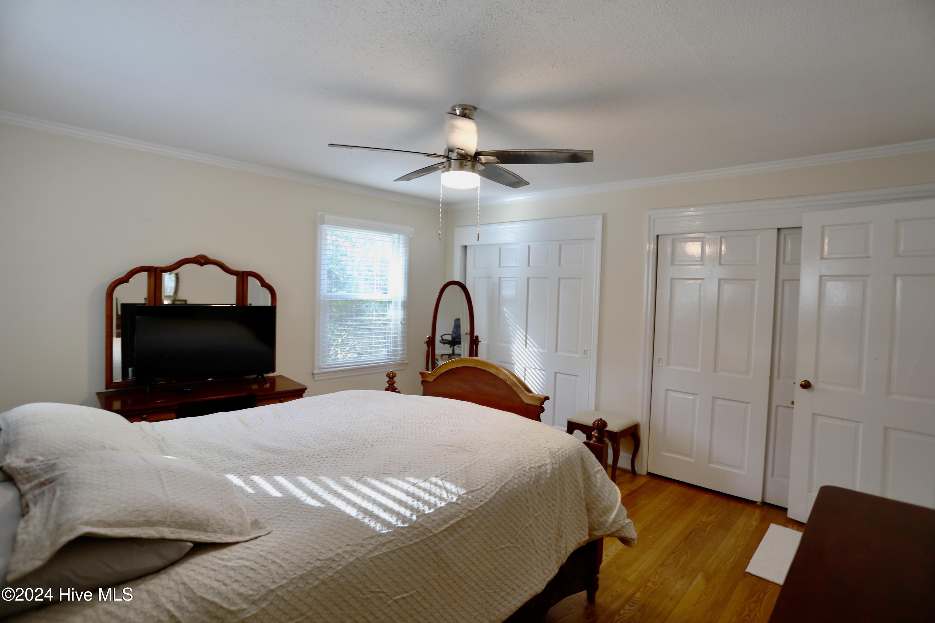 1290 Midland Road