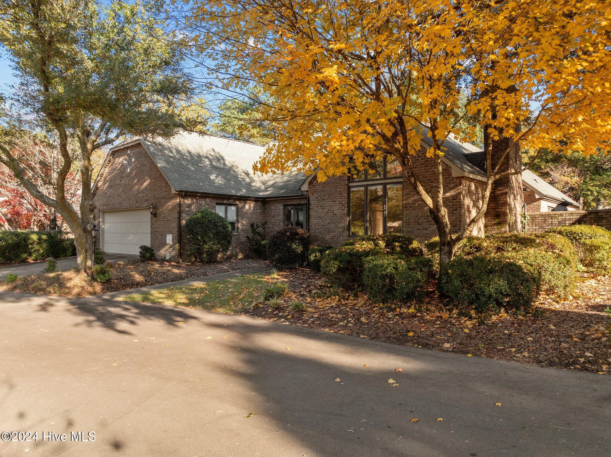 2 Chalford Place