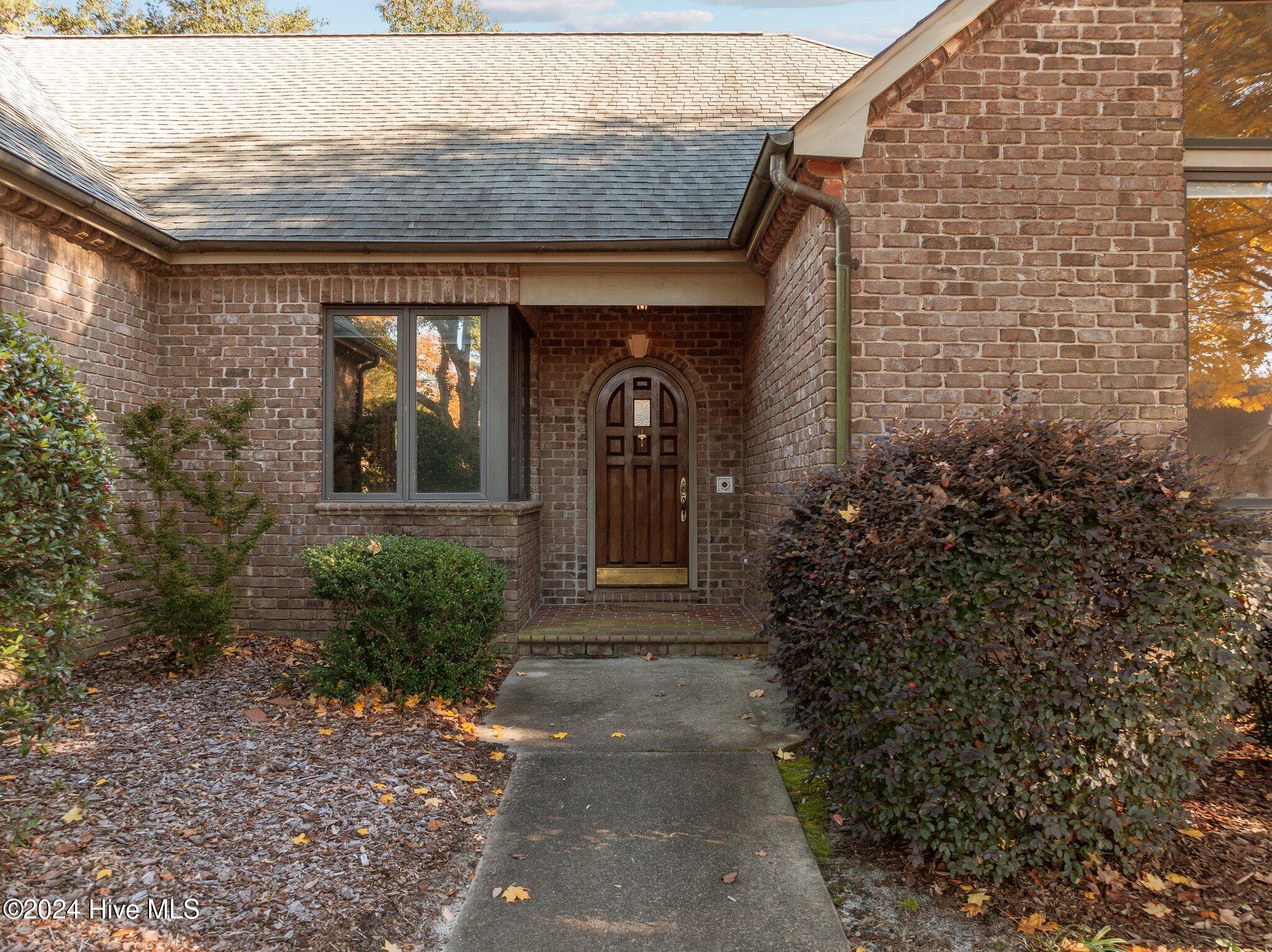 2 Chalford Place