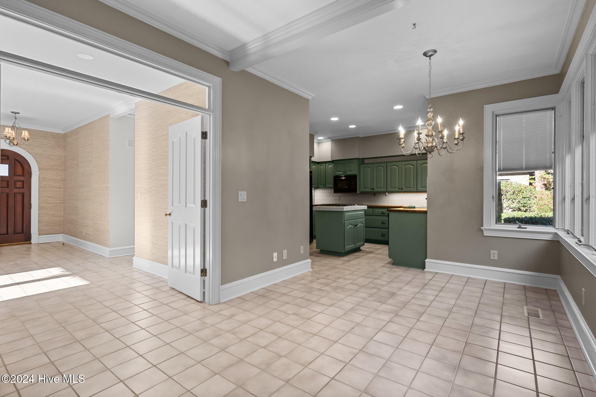 2 Chalford Place