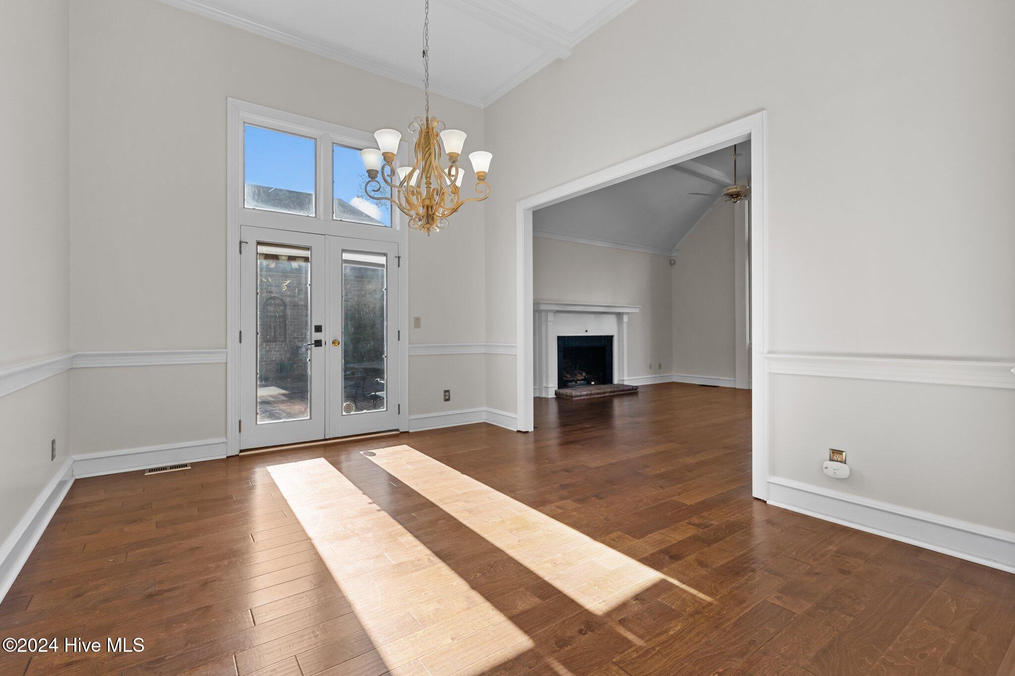 2 Chalford Place