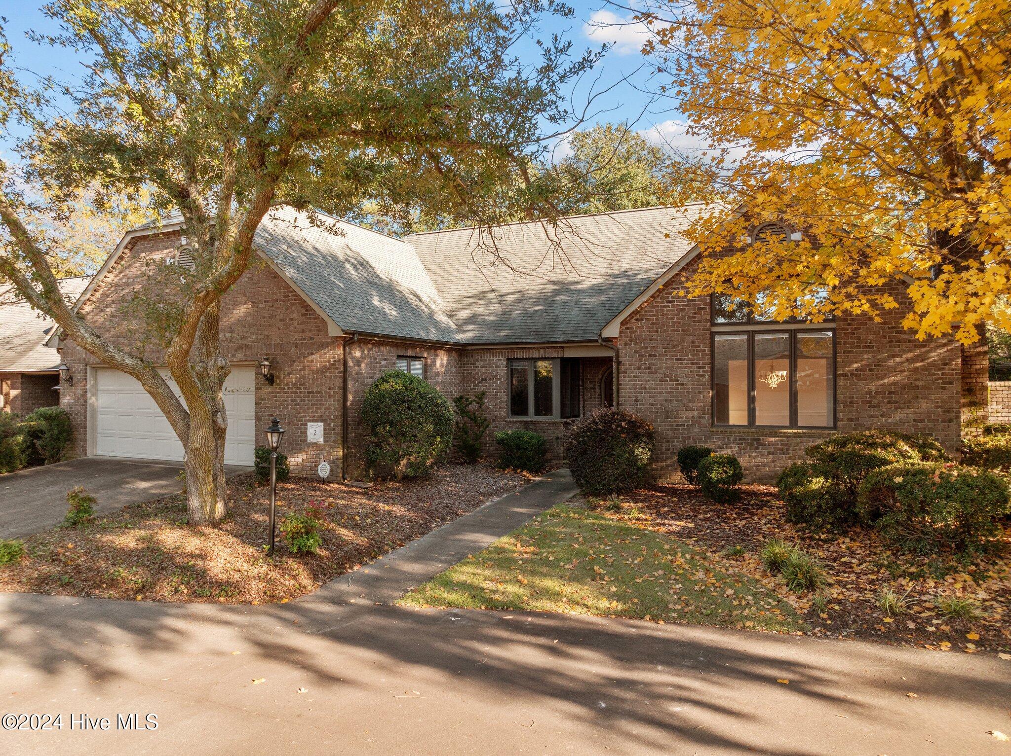 2 Chalford Place