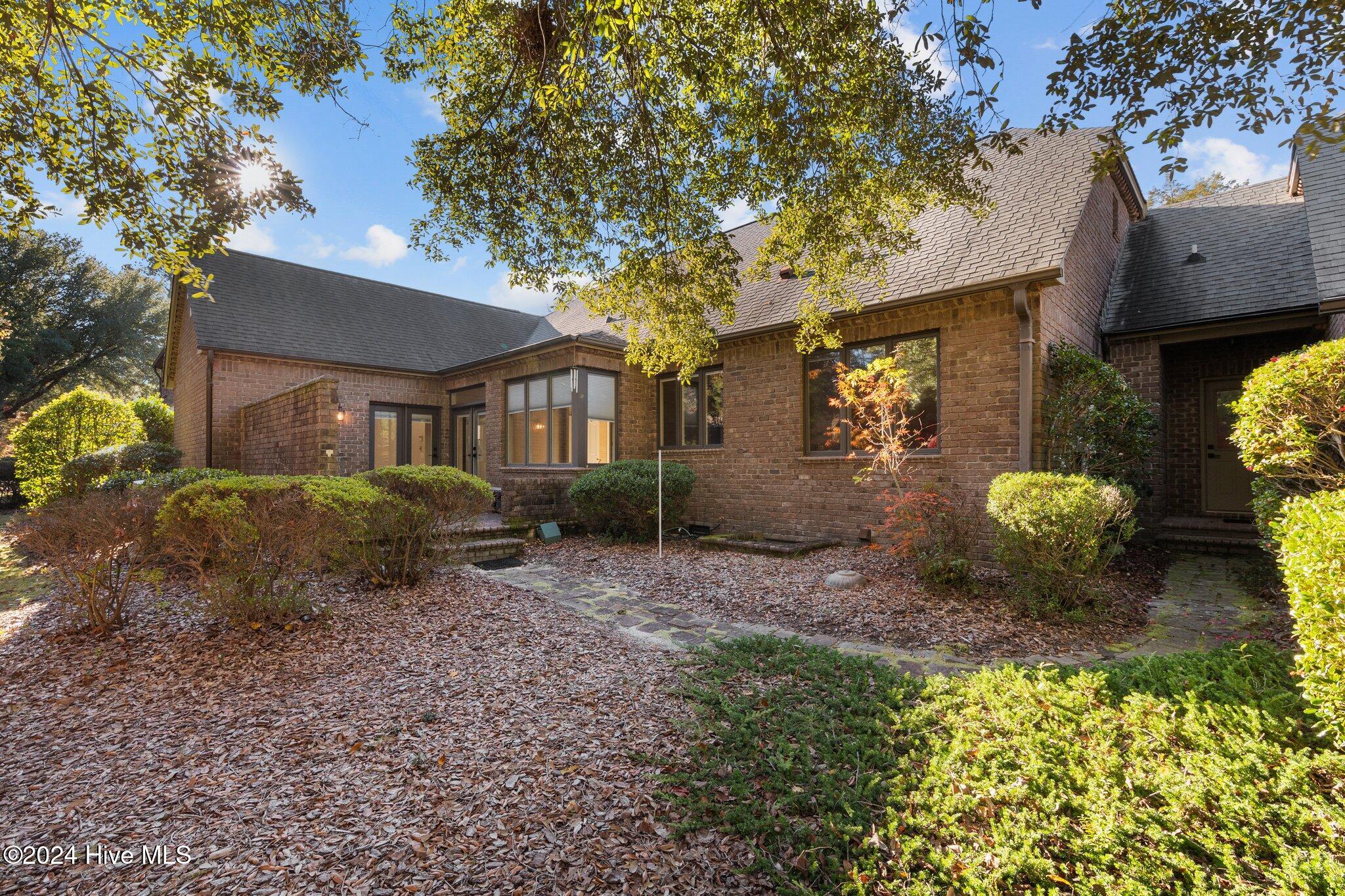 2 Chalford Place