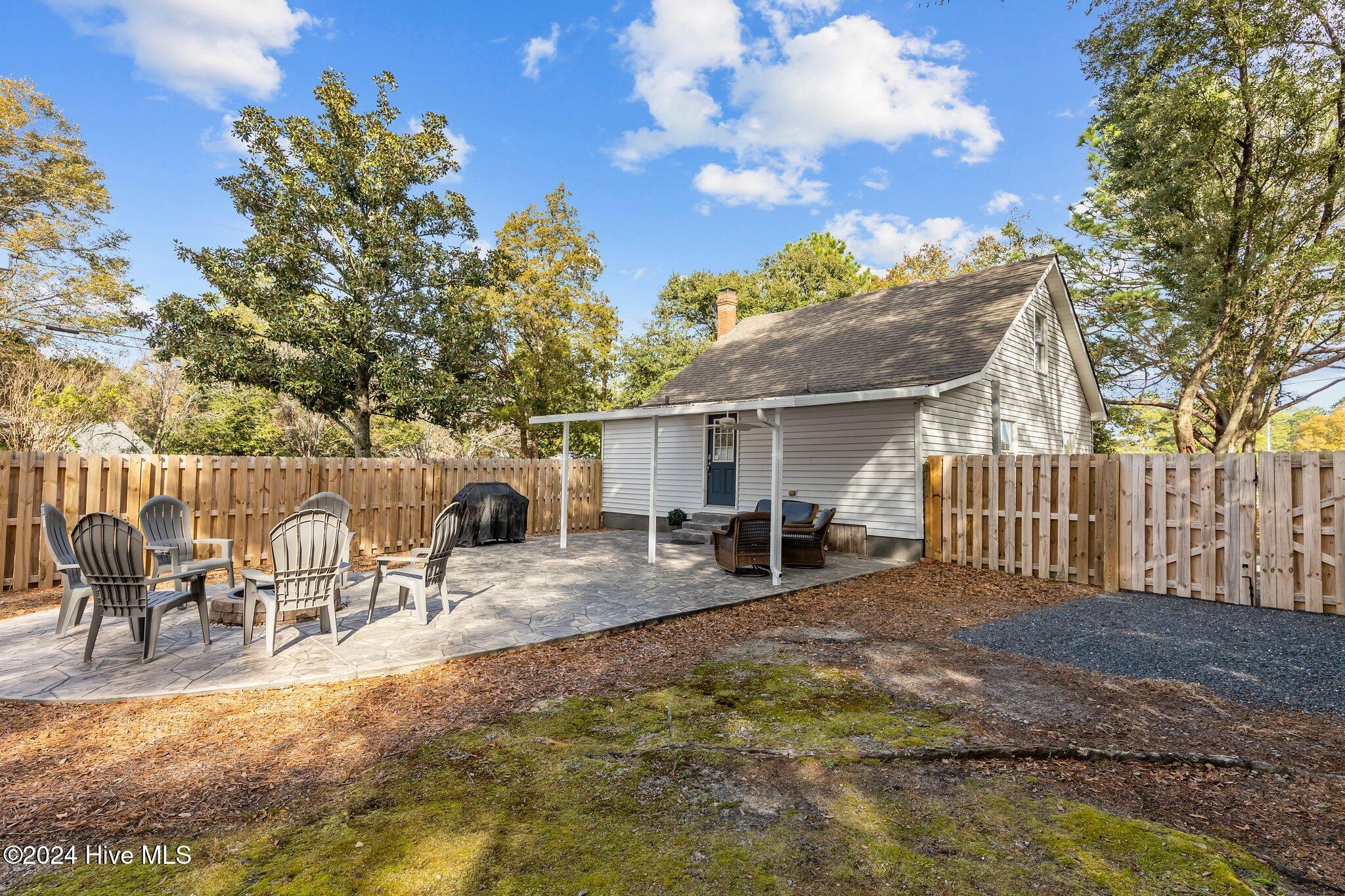 125 Woods Road
