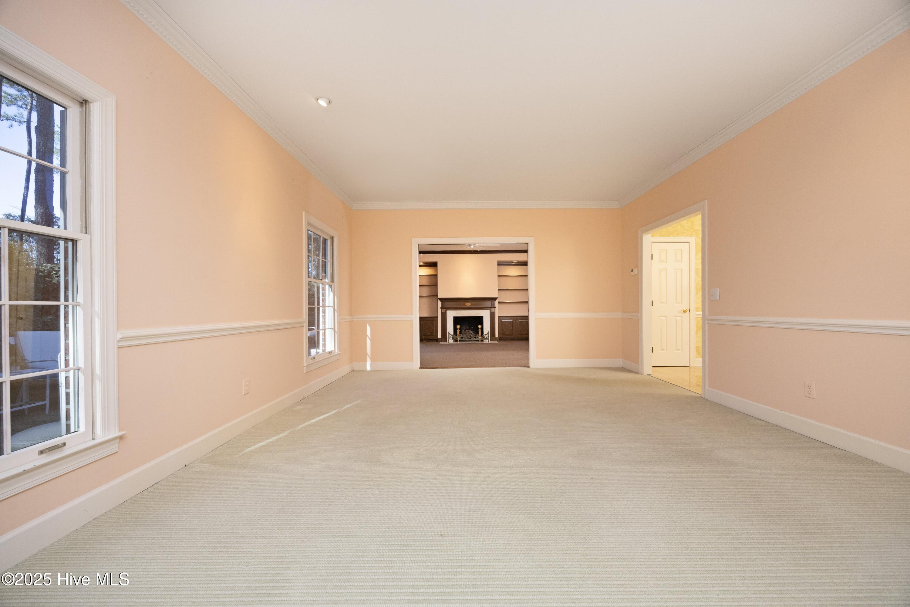 8 Ravenel Court