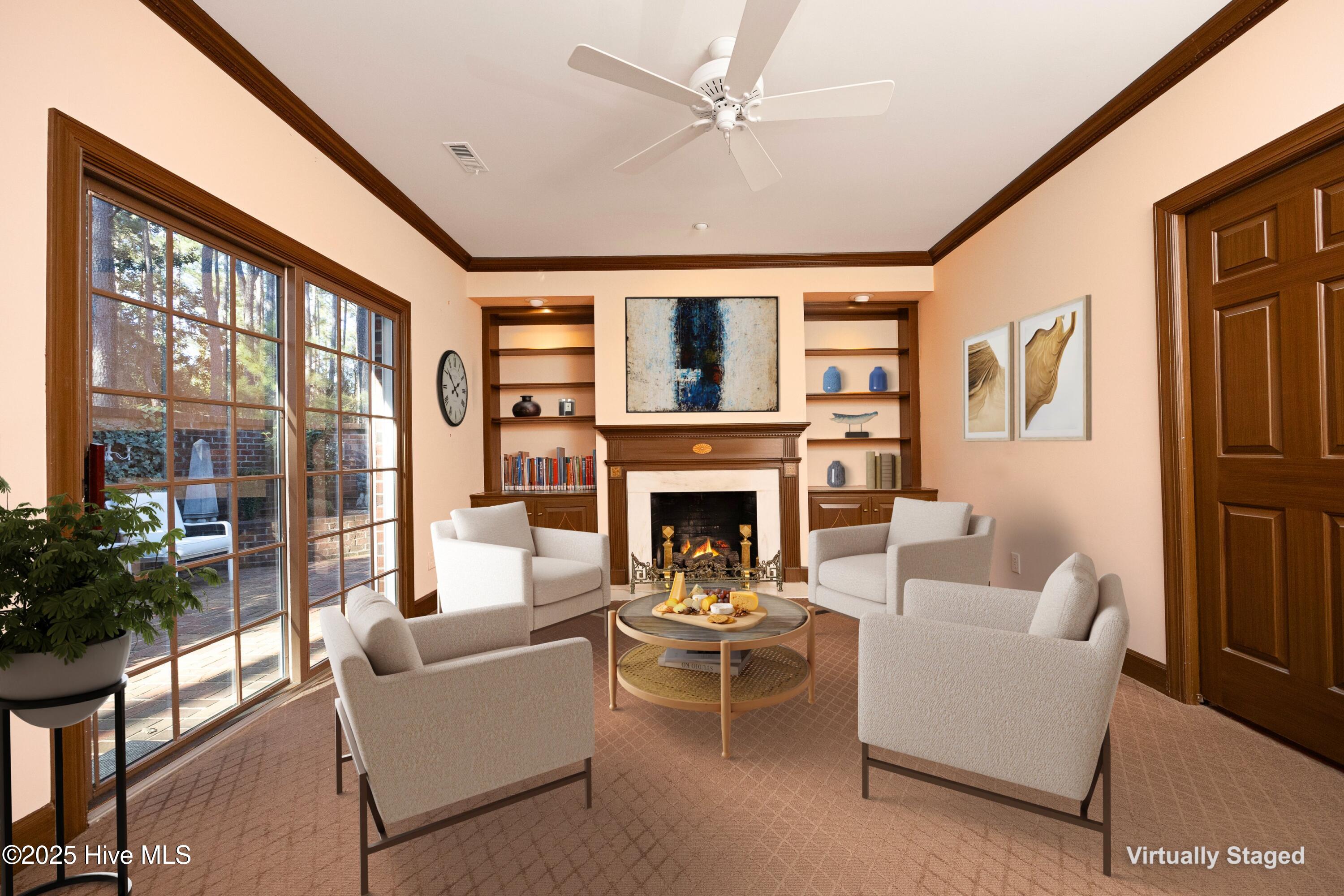 8 Ravenel Court