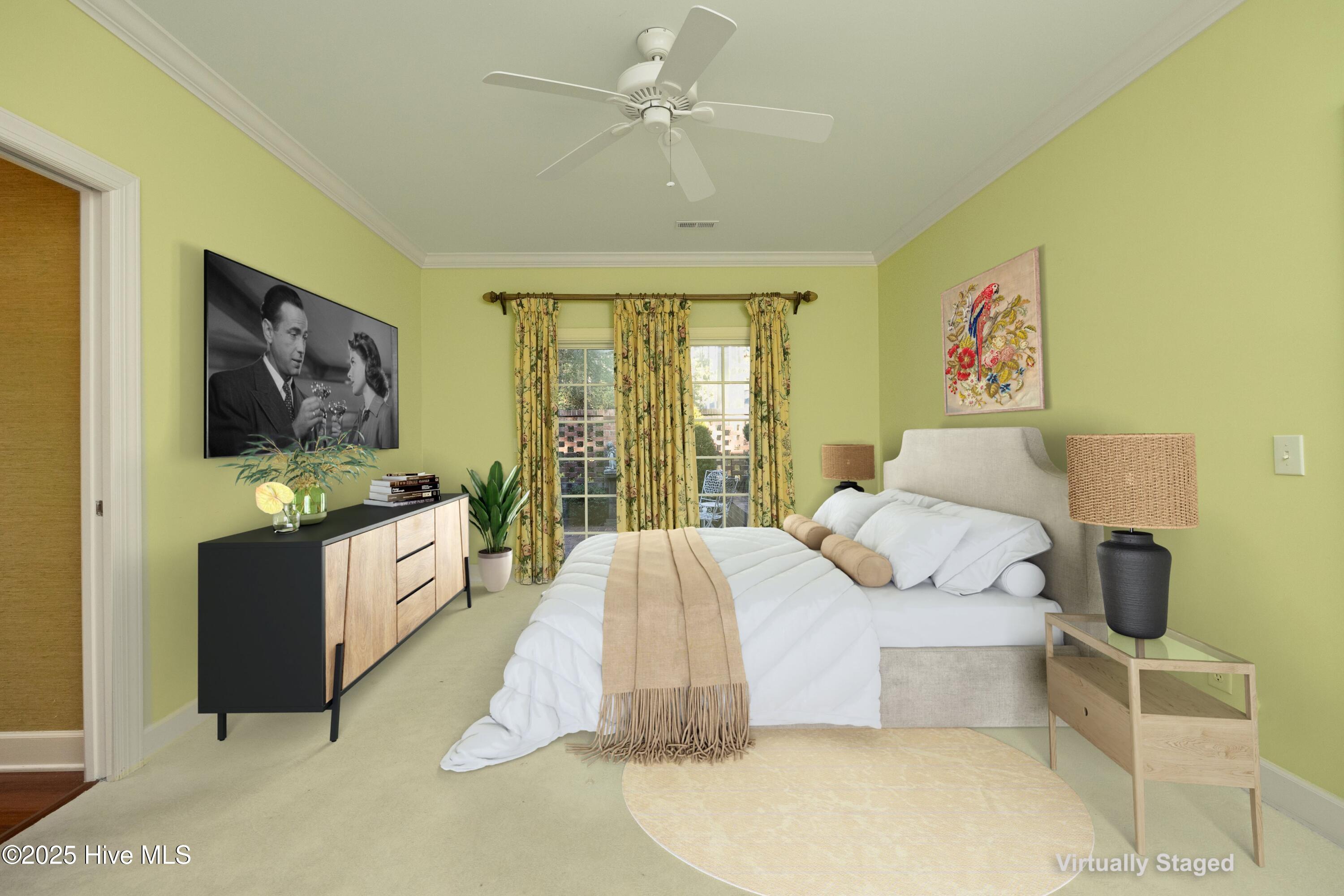 8 Ravenel Court