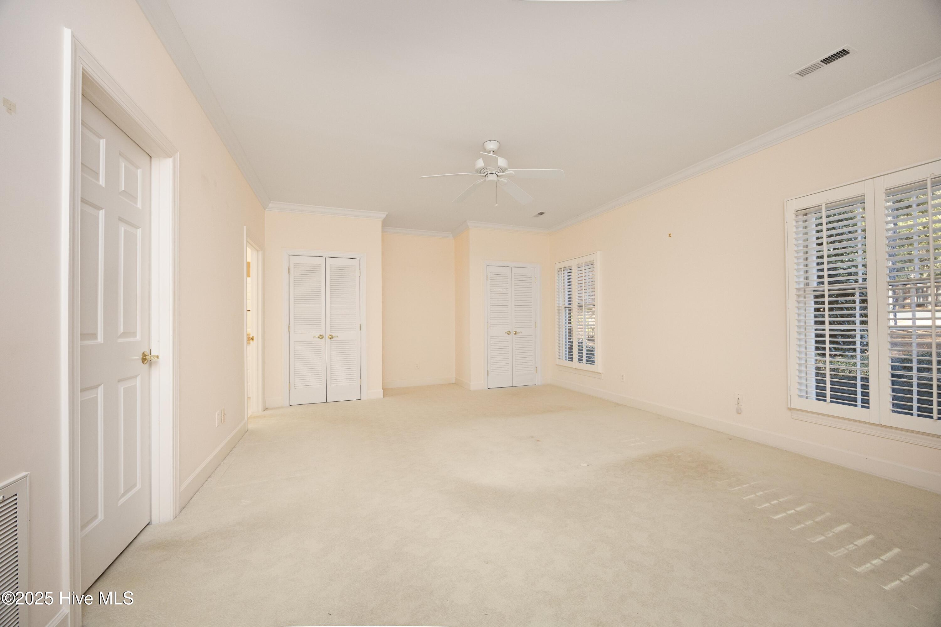 8 Ravenel Court