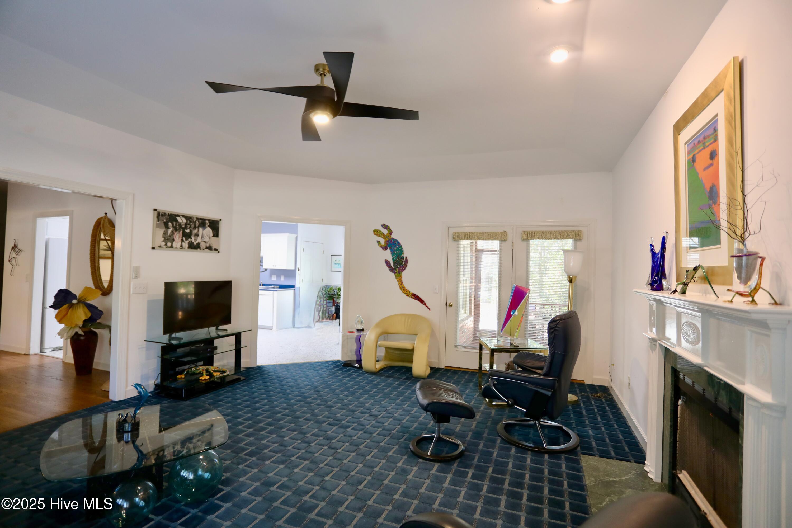 375 Lake Forest Drive