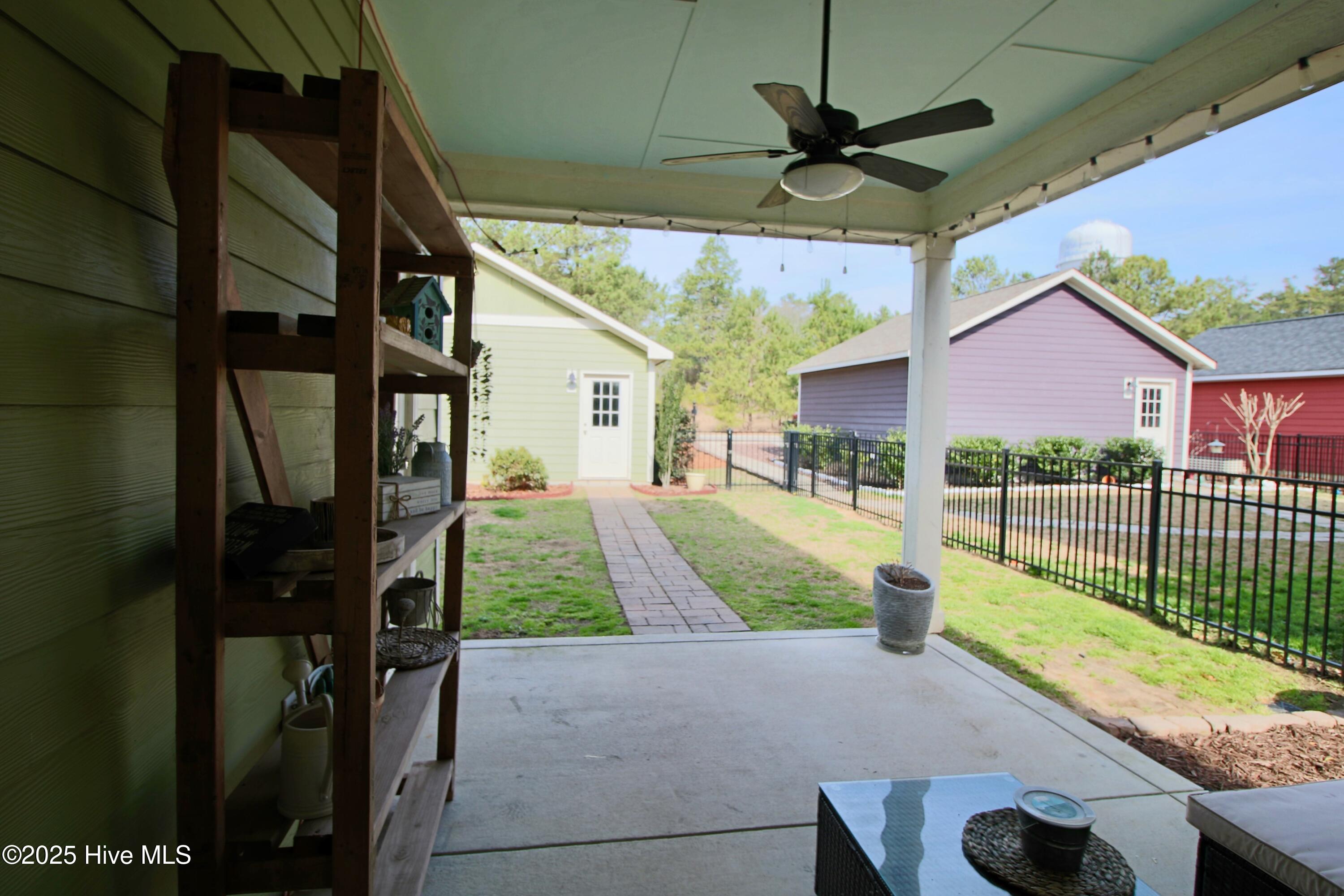 253 Legacy Lakes Way