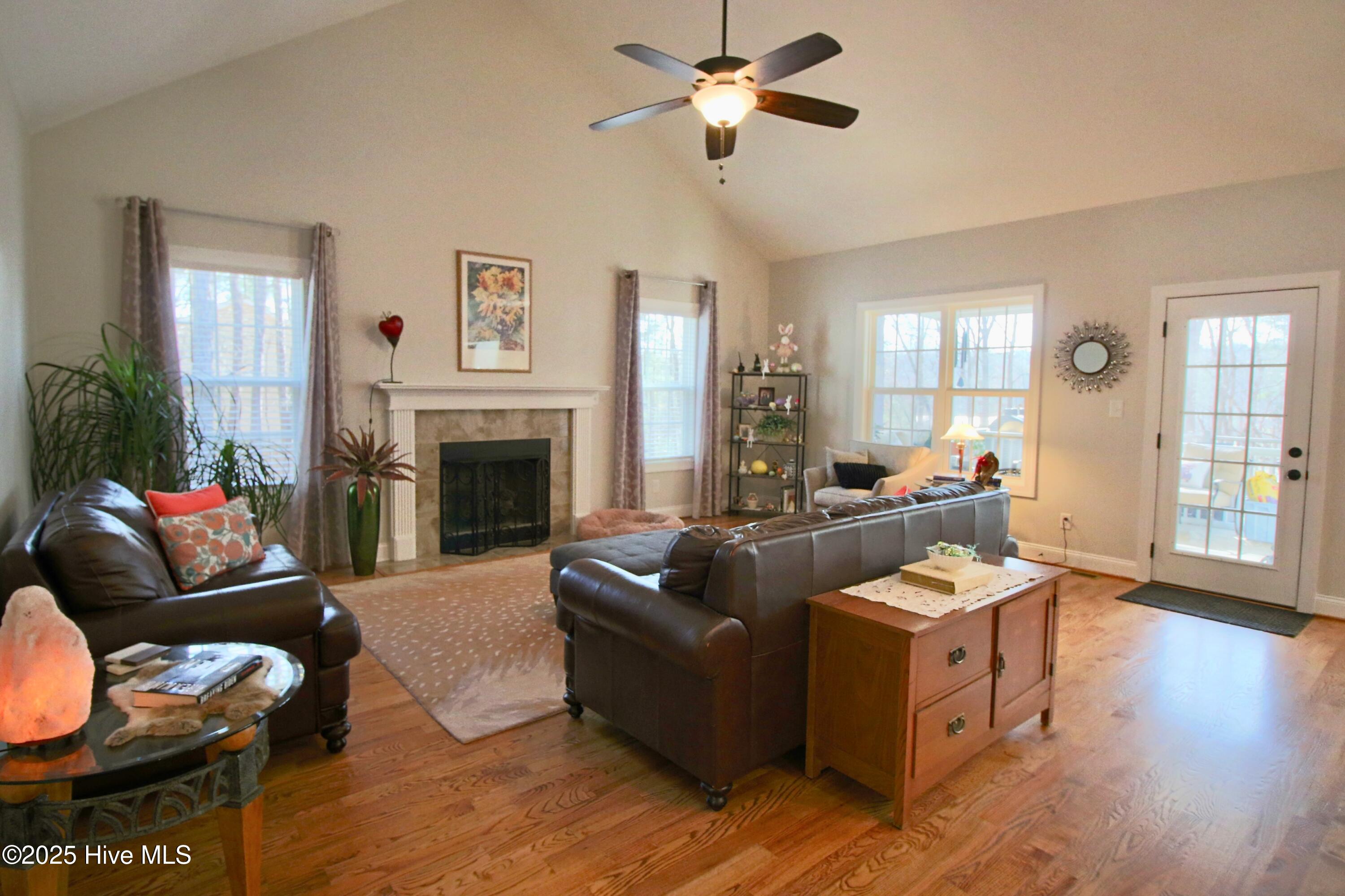 712 N Glenwood Trail