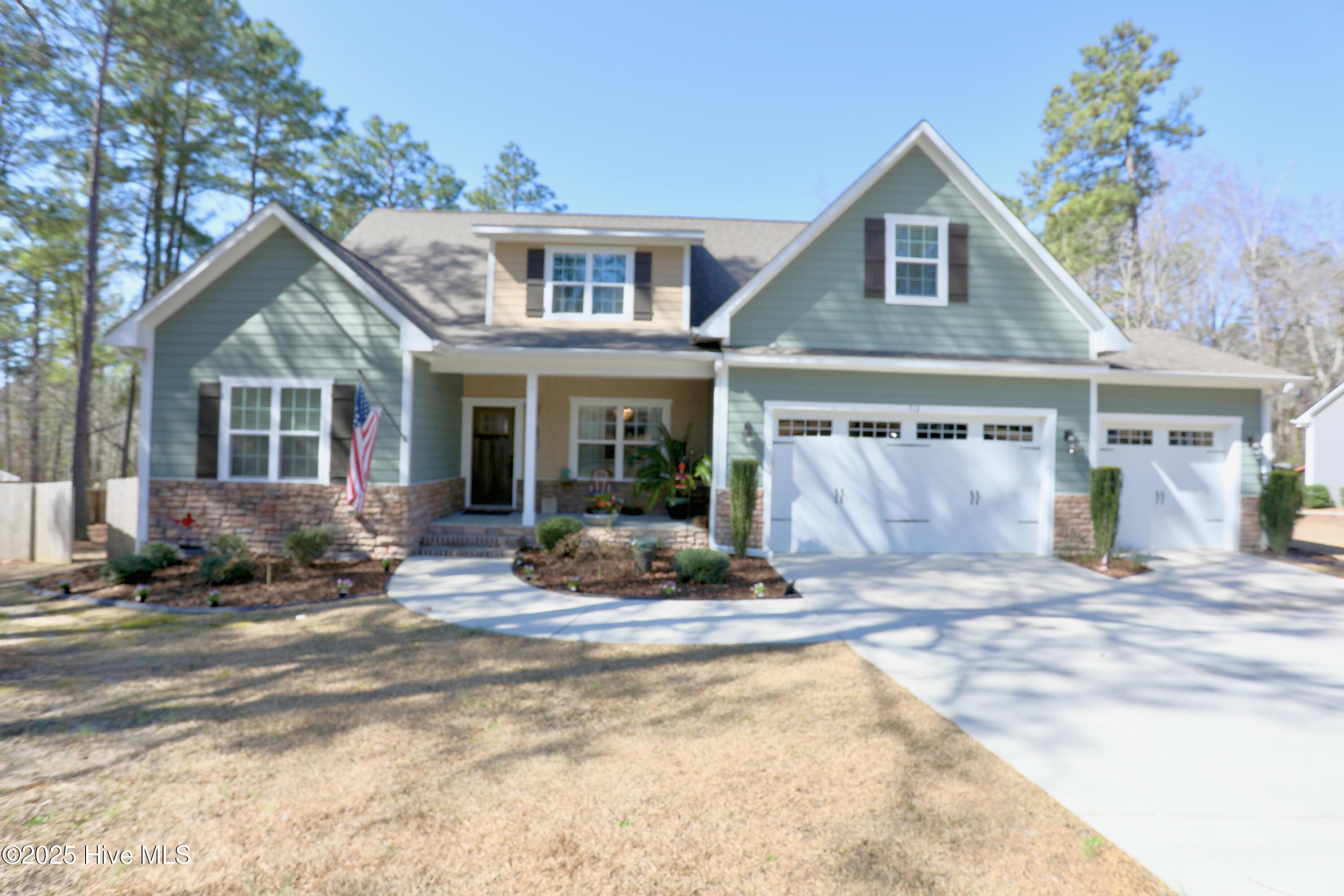 712 N Glenwood Trail