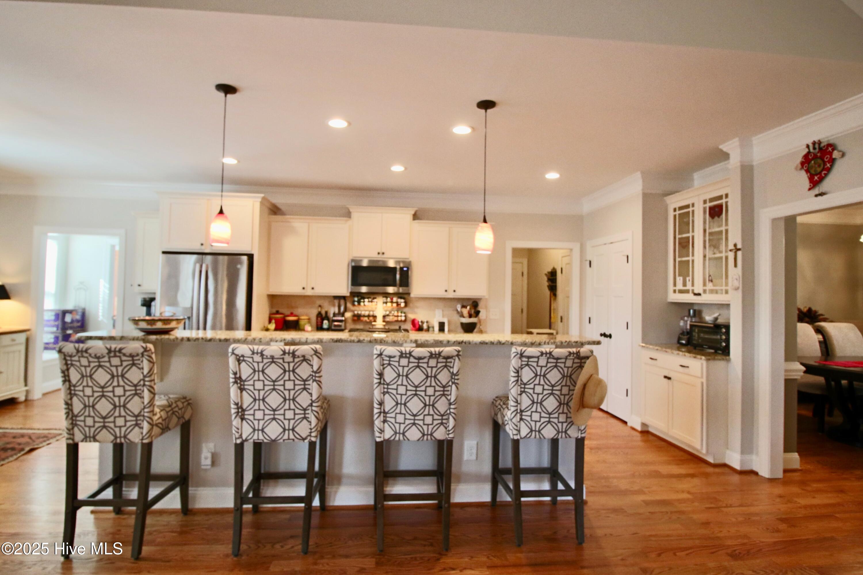 712 N Glenwood Trail