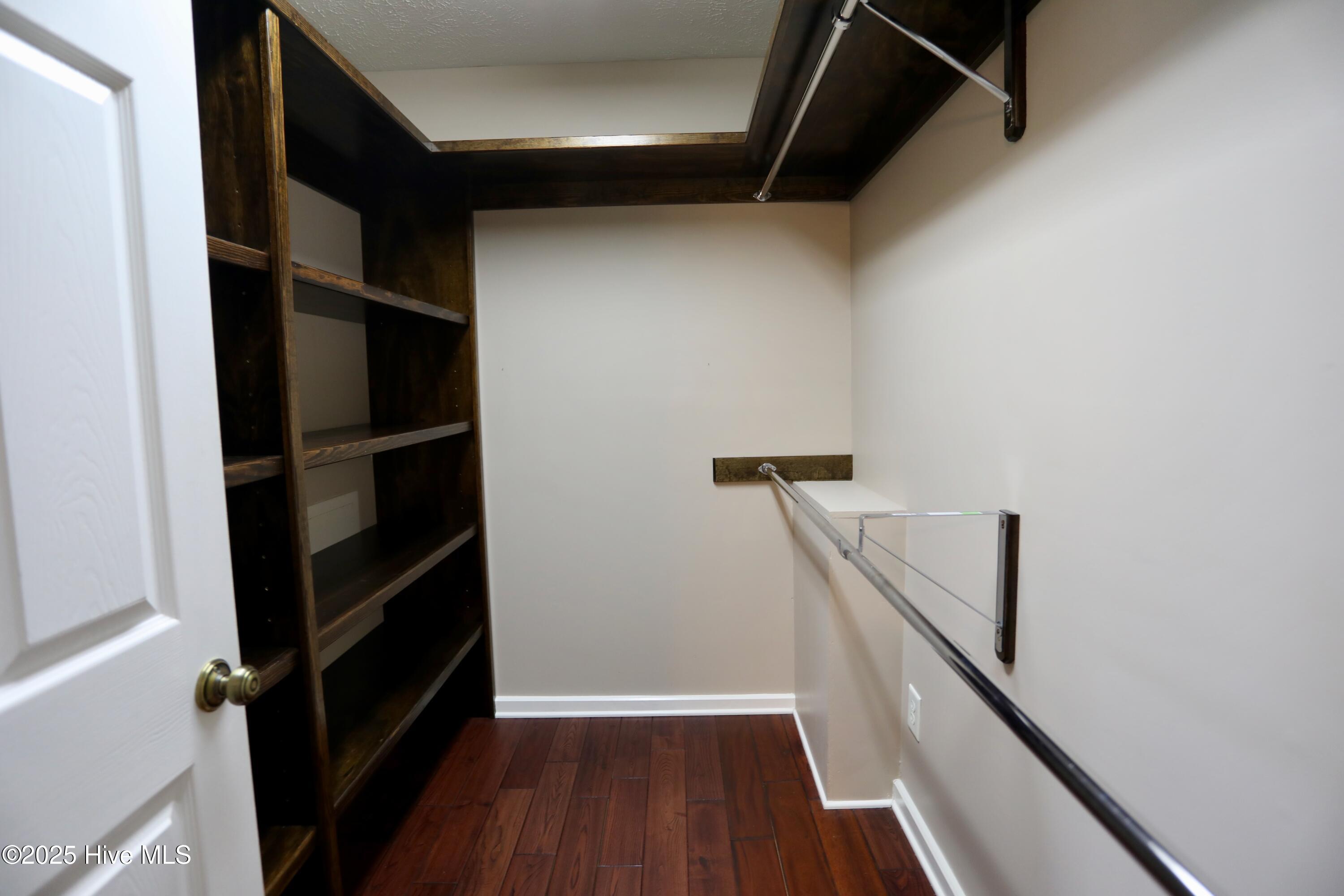 345 N Cherry Street