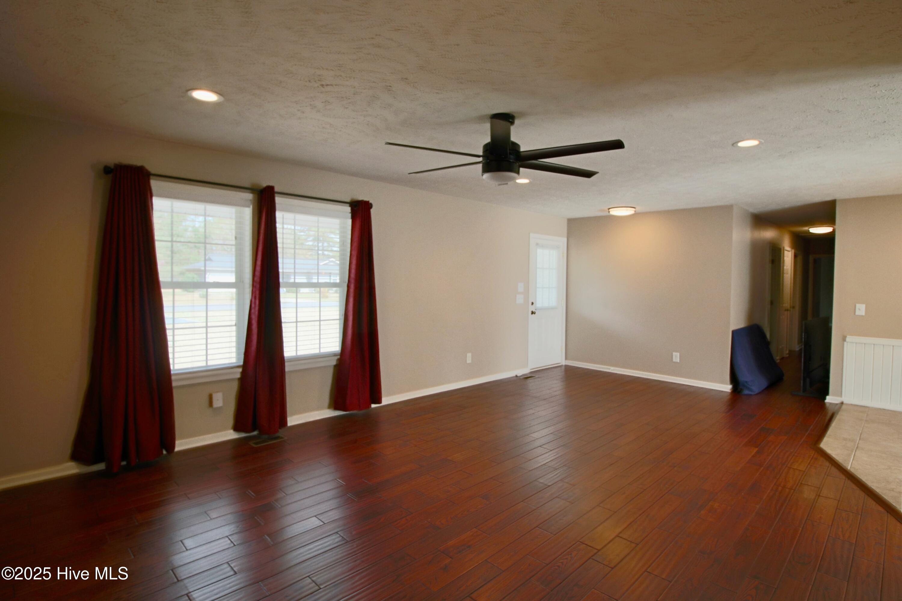 345 N Cherry Street