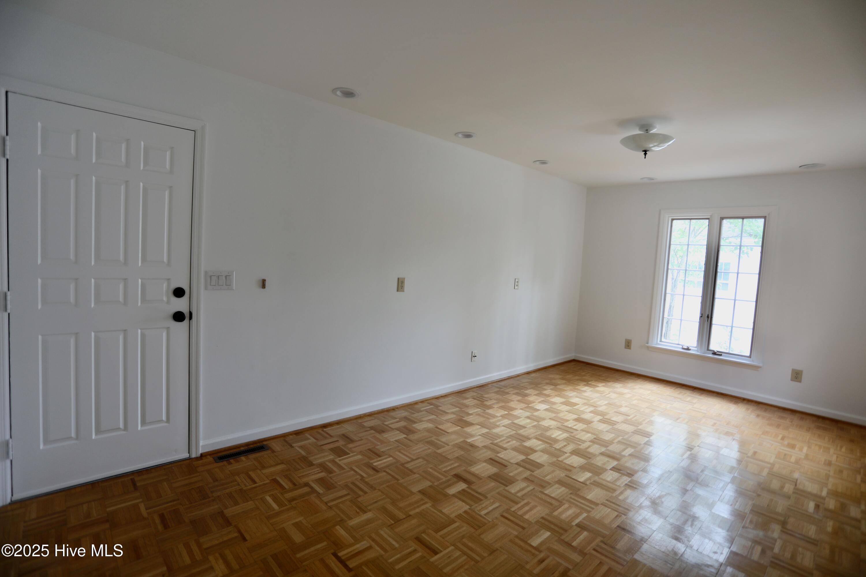 9 Harness Place