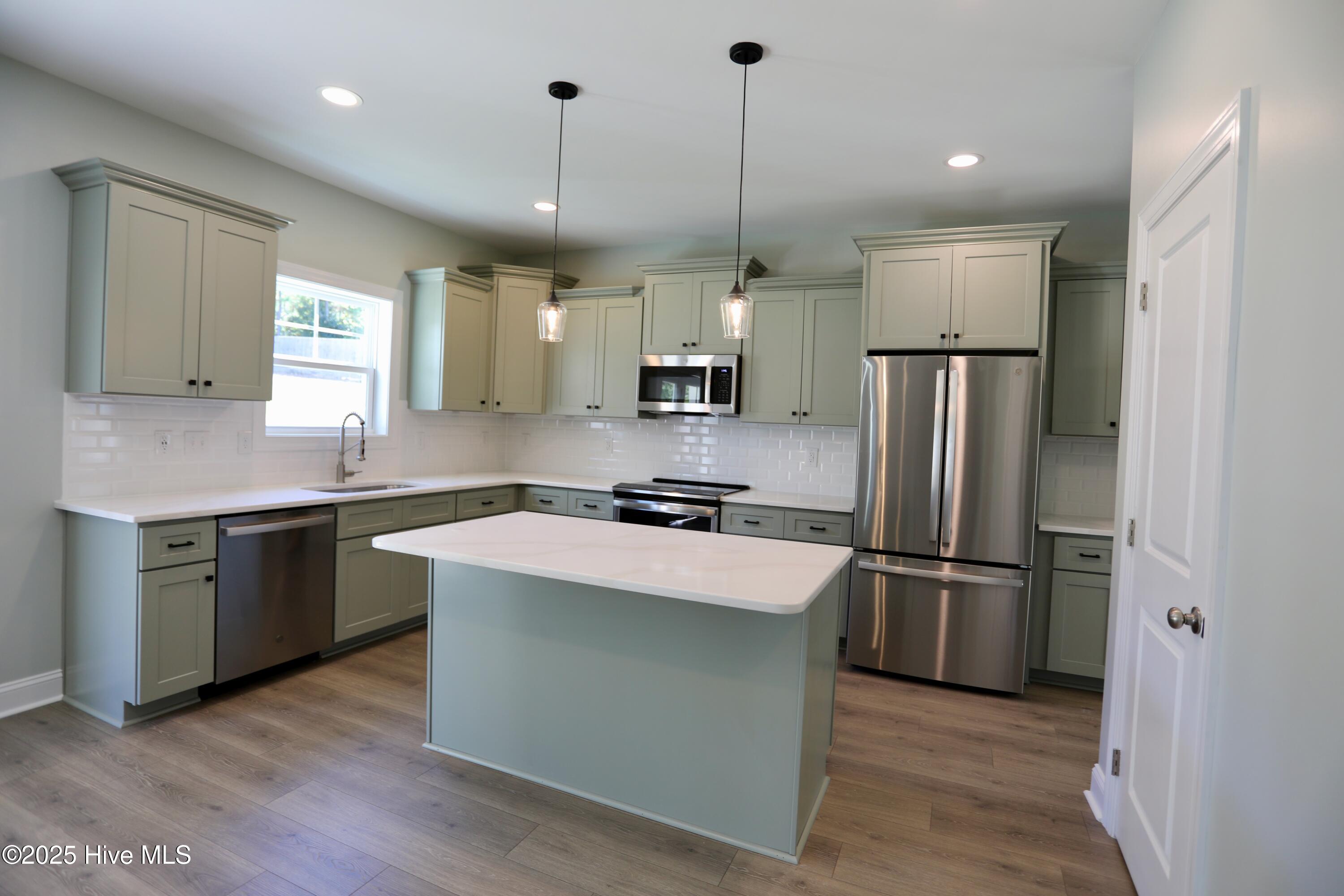 408 Gretchen Road