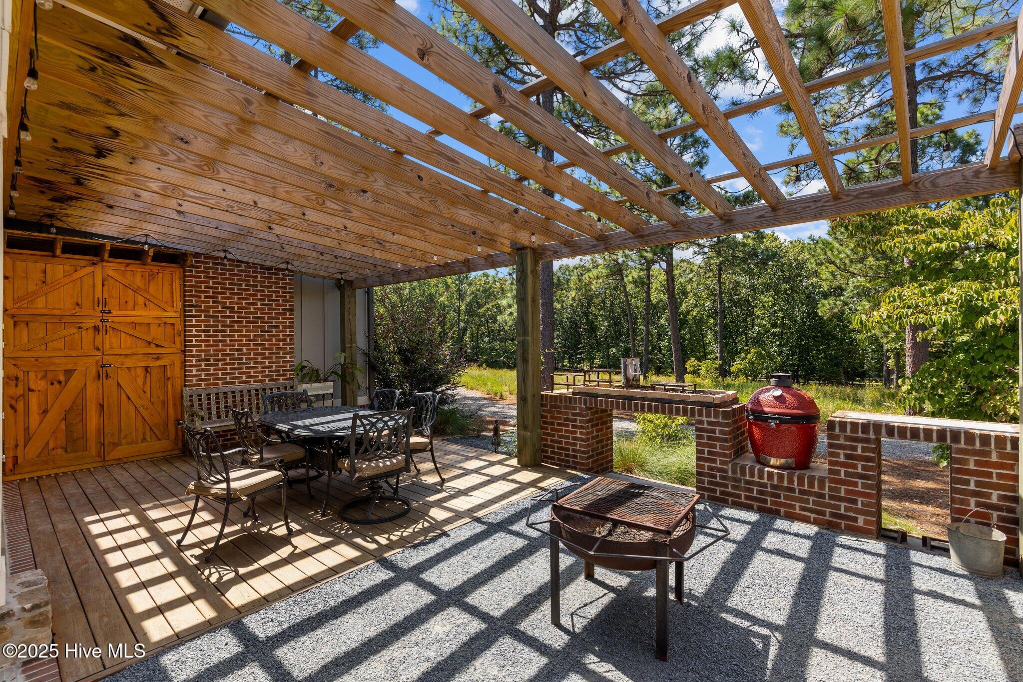 214 Freeman Way