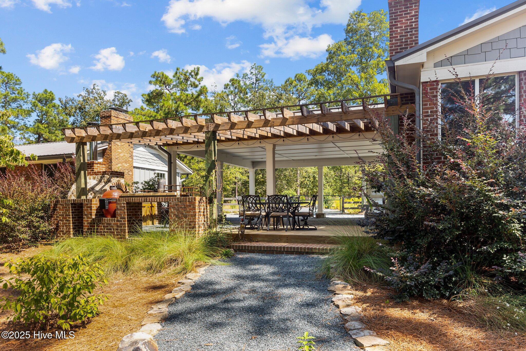 214 Freeman Way