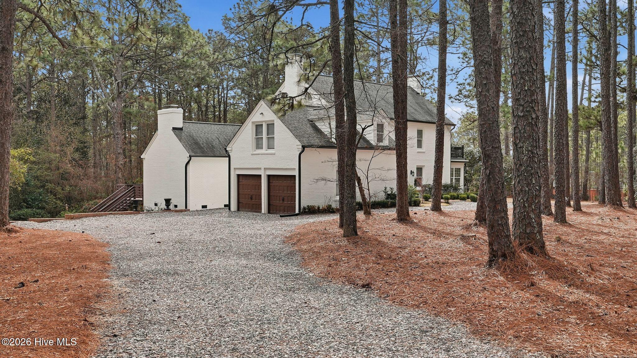 225 Hill Road