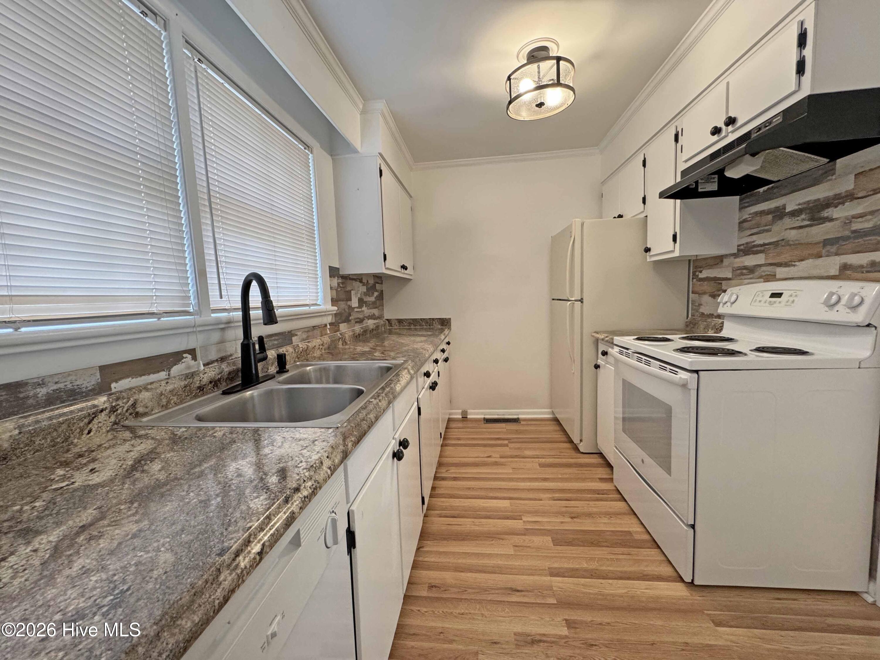 313 Driftwood Circle A