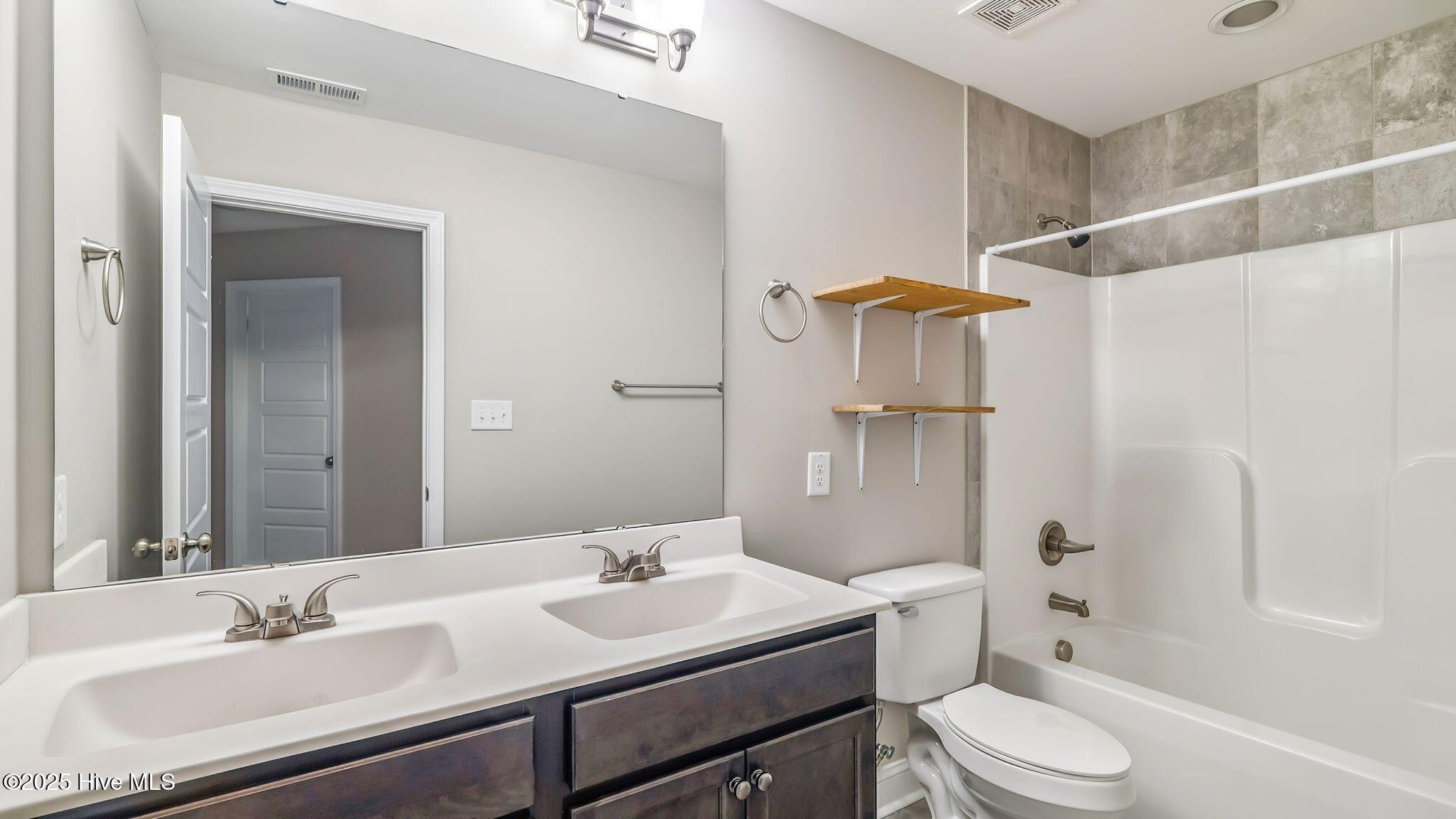 1141 Yellowwood Drive