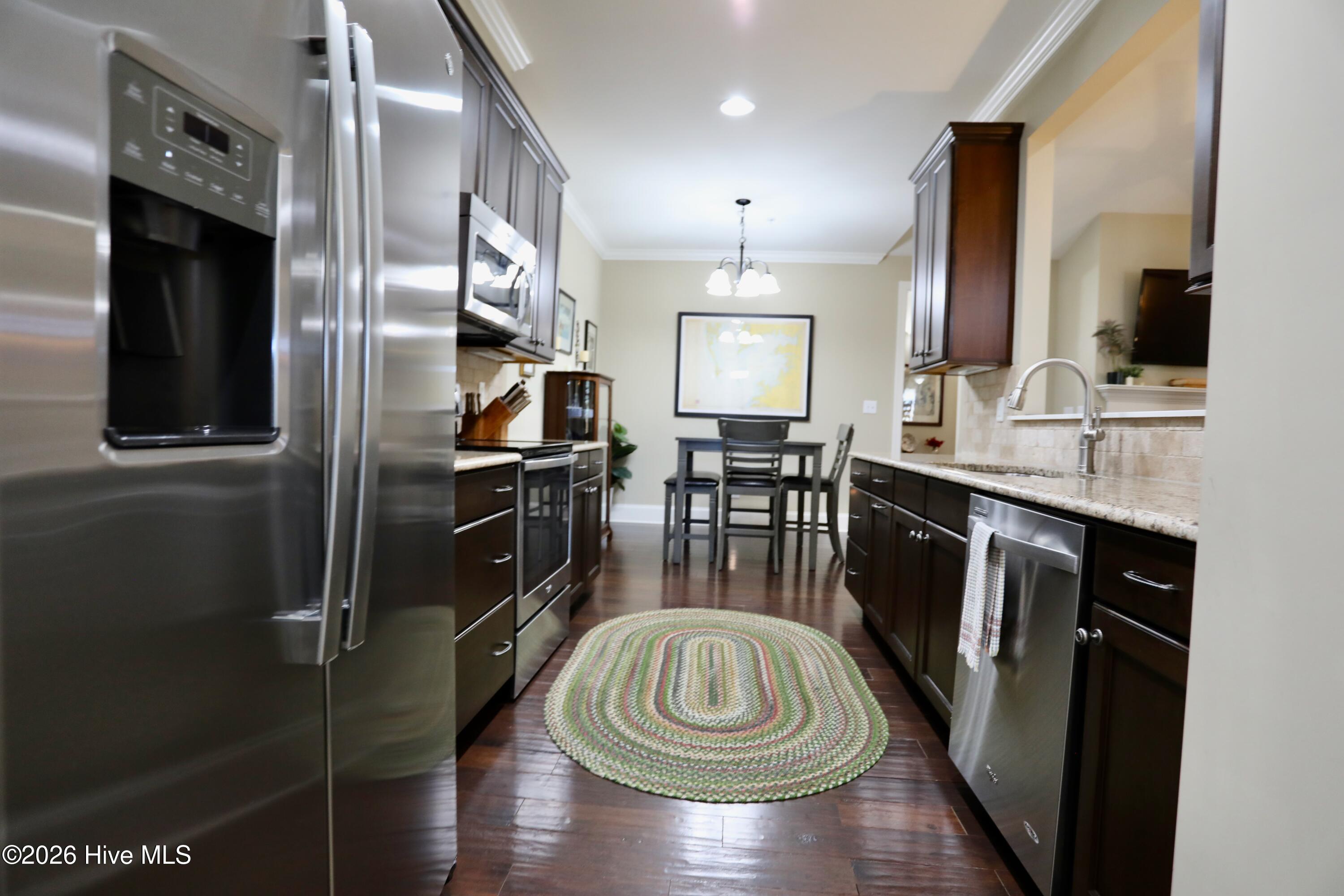 20 Shadow Creek Court