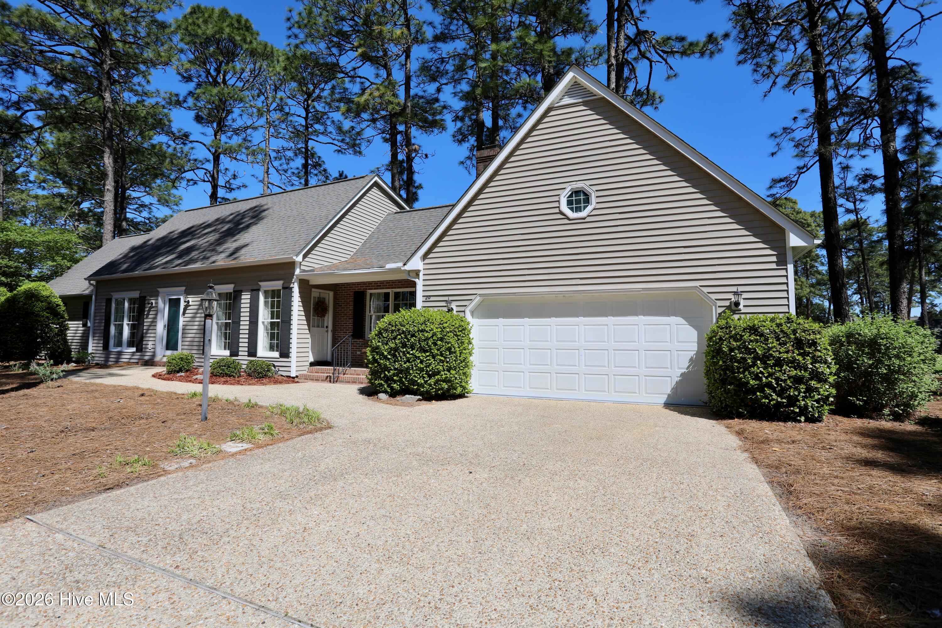 20 Baltusrol Lane