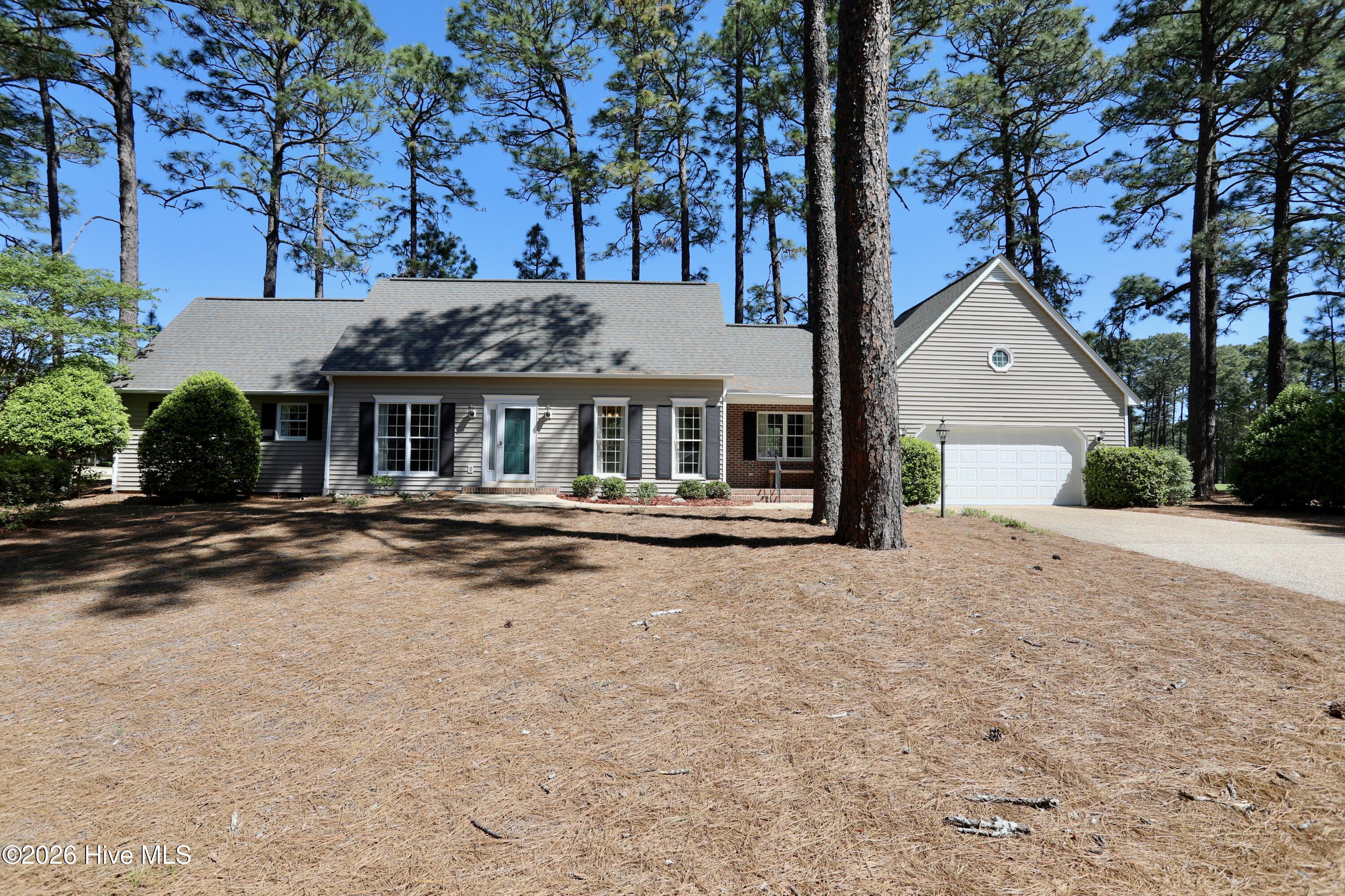 20 Baltusrol Lane