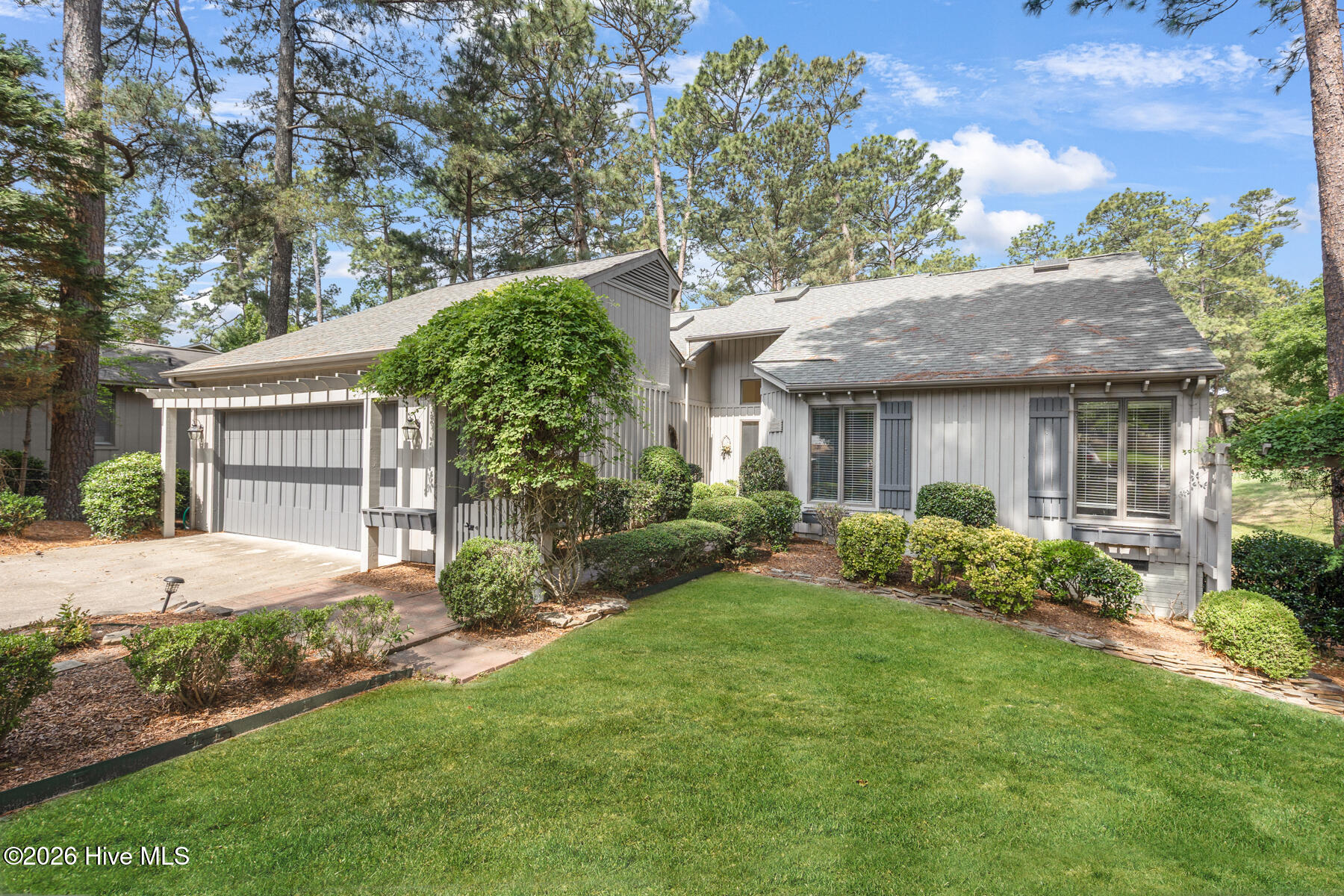 835 Saint Andrews Drive