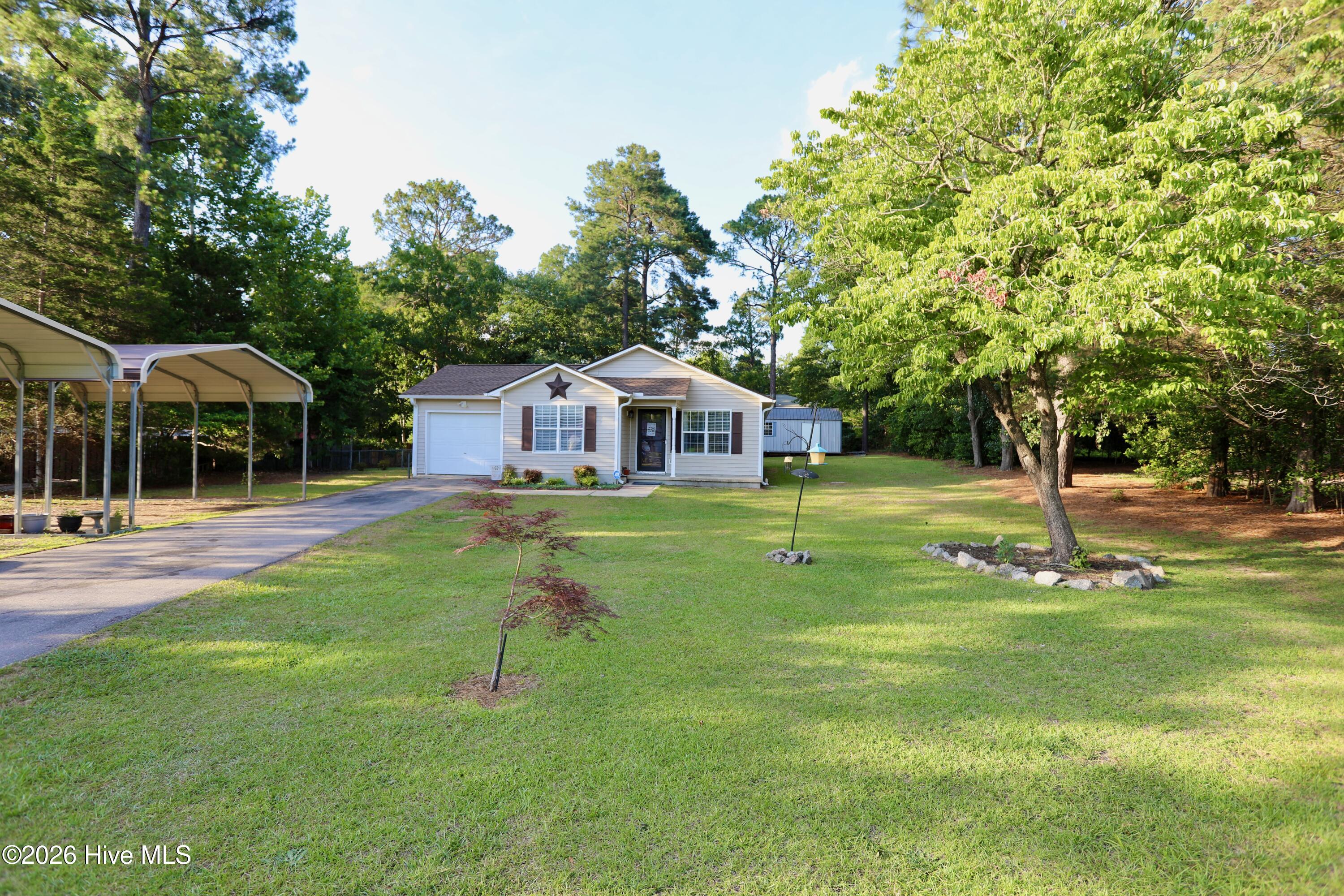 110 Robin Hood Lane