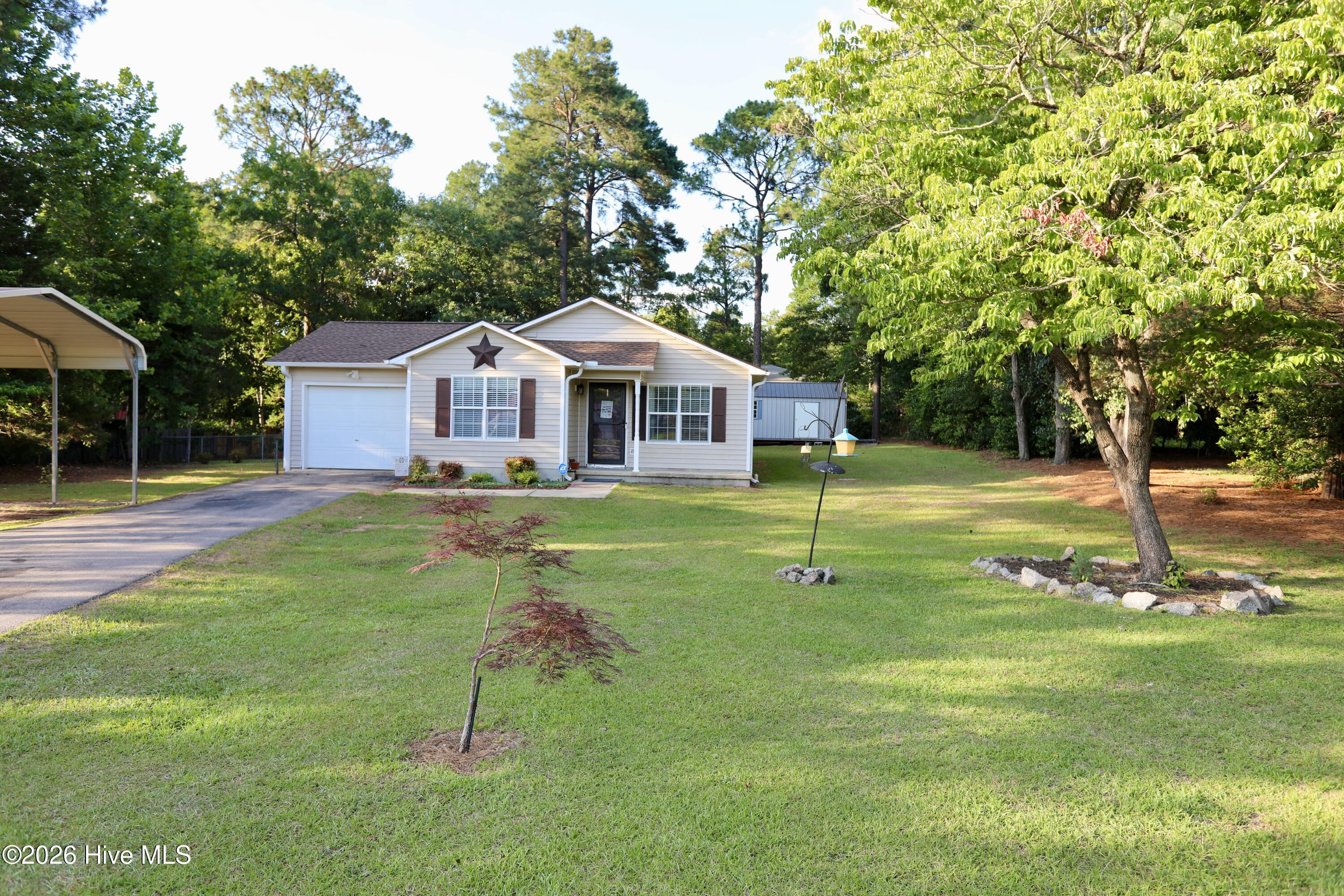 110 Robin Hood Lane