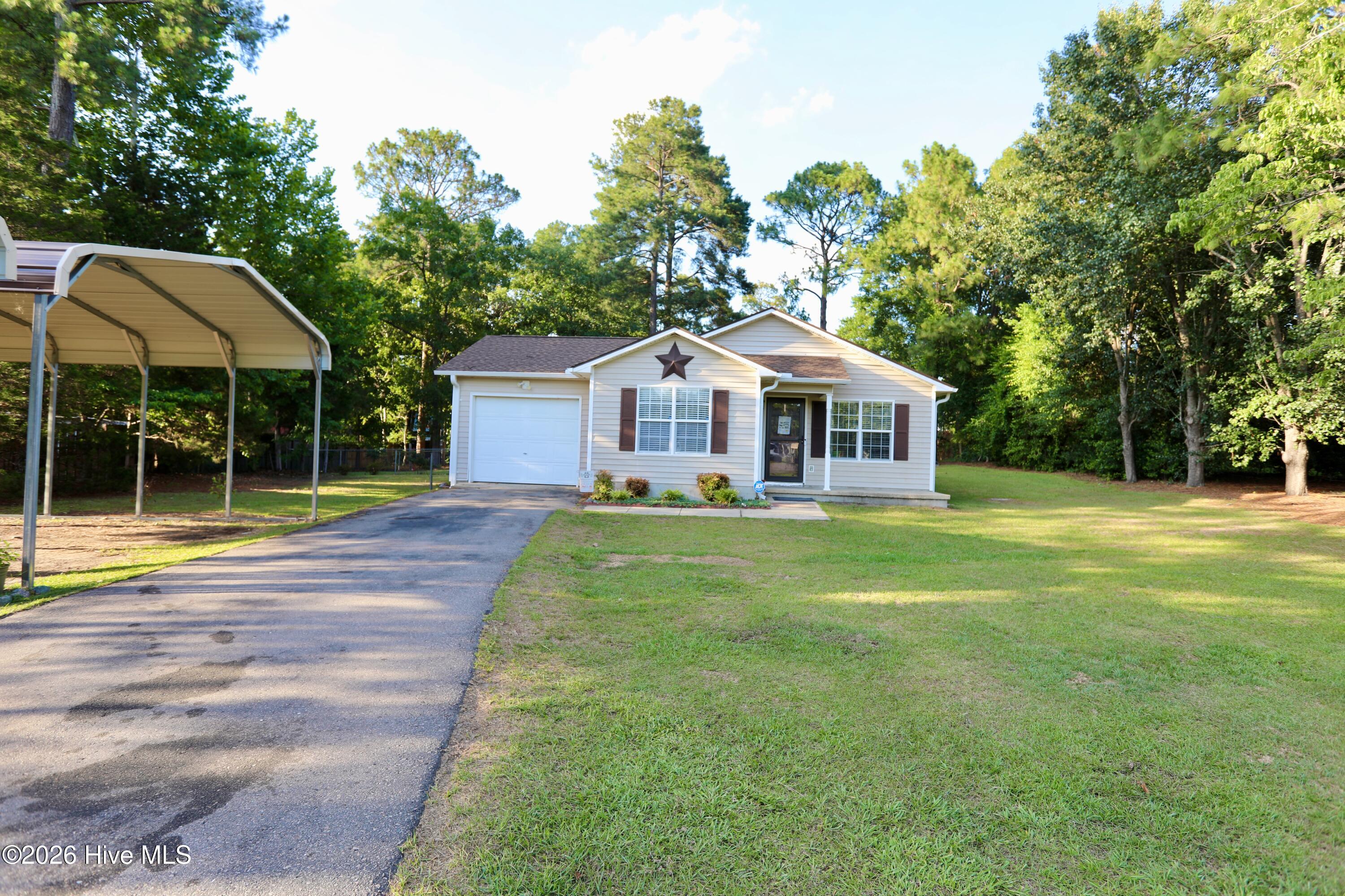 110 Robin Hood Lane