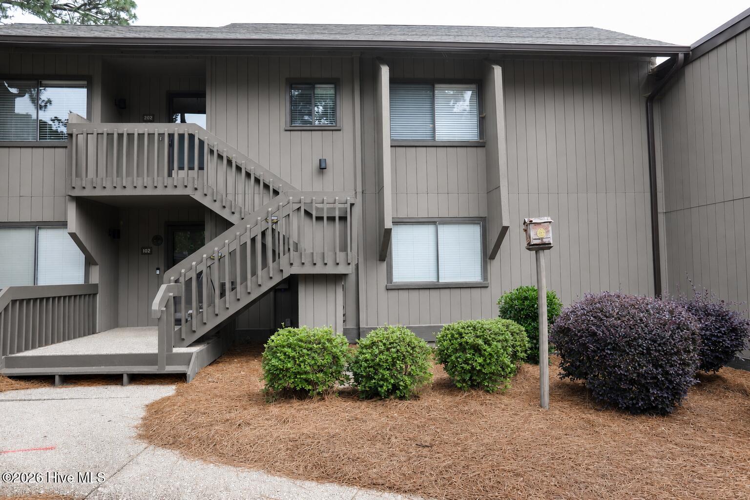 1175 Saint Andrews Drive # 202