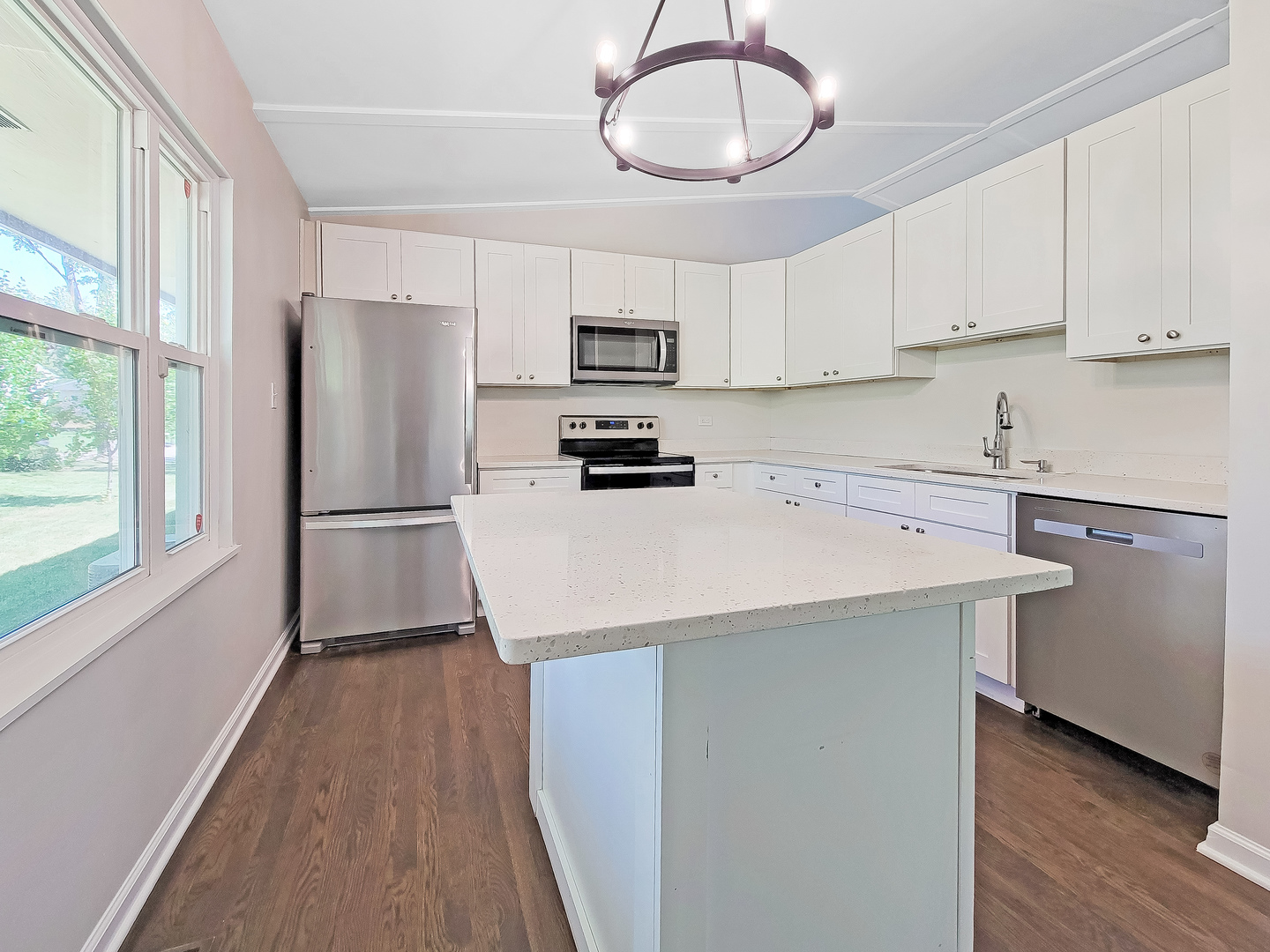 602 Evergreen Place
