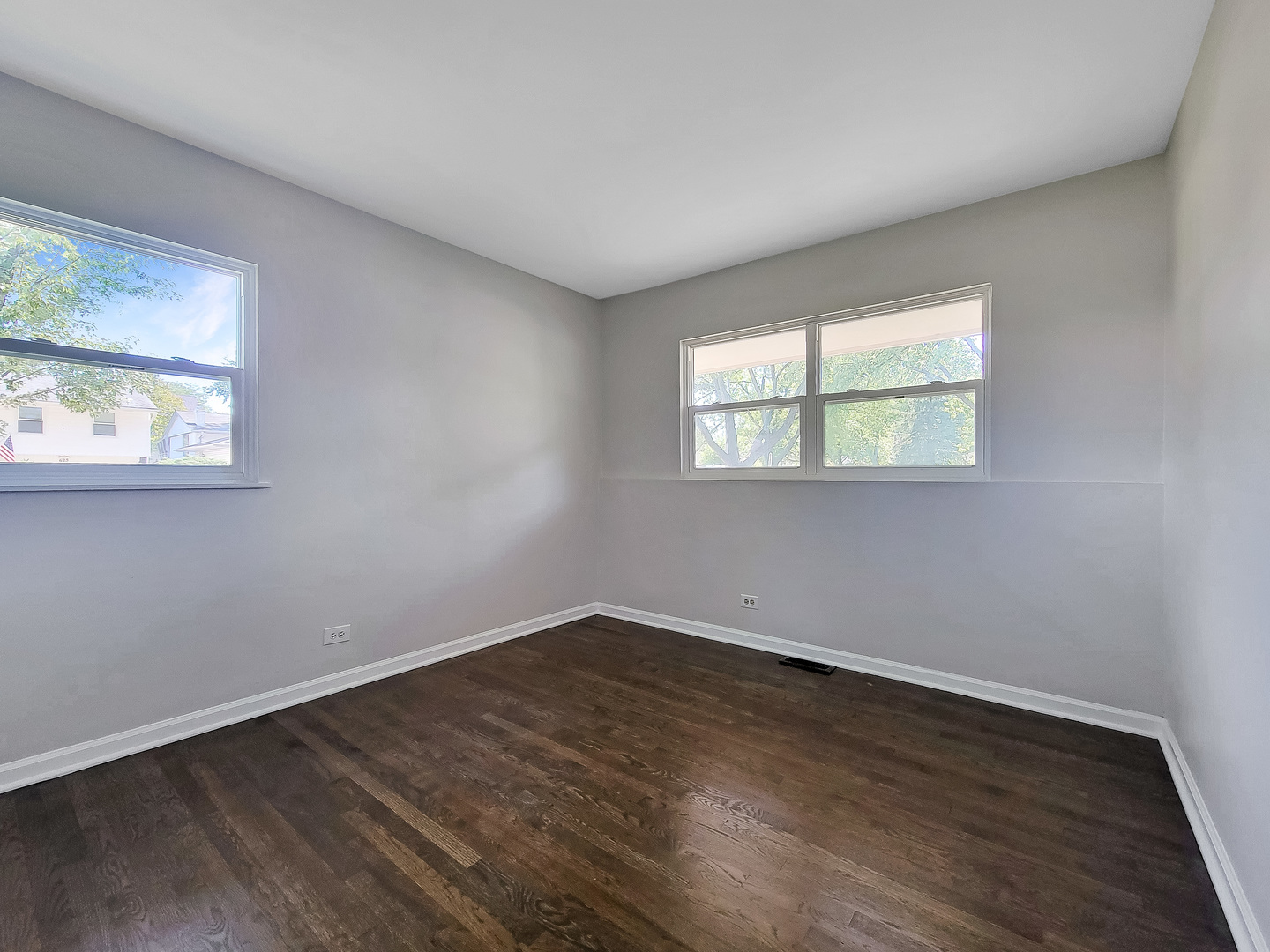 602 Evergreen Place