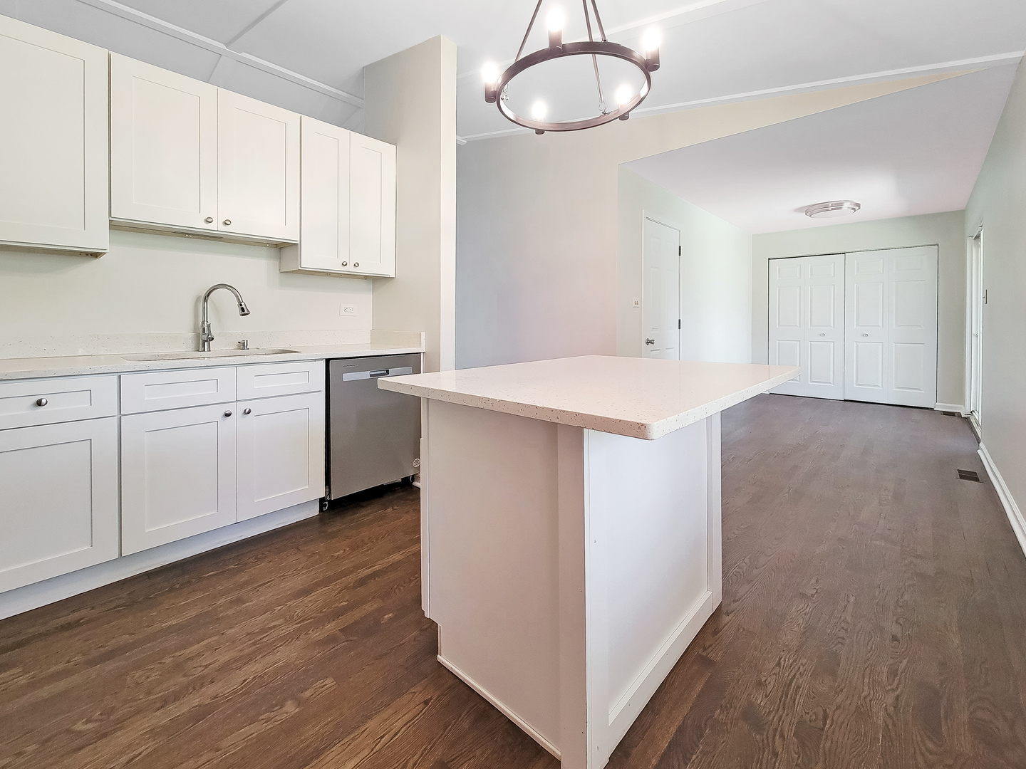 602 Evergreen Place