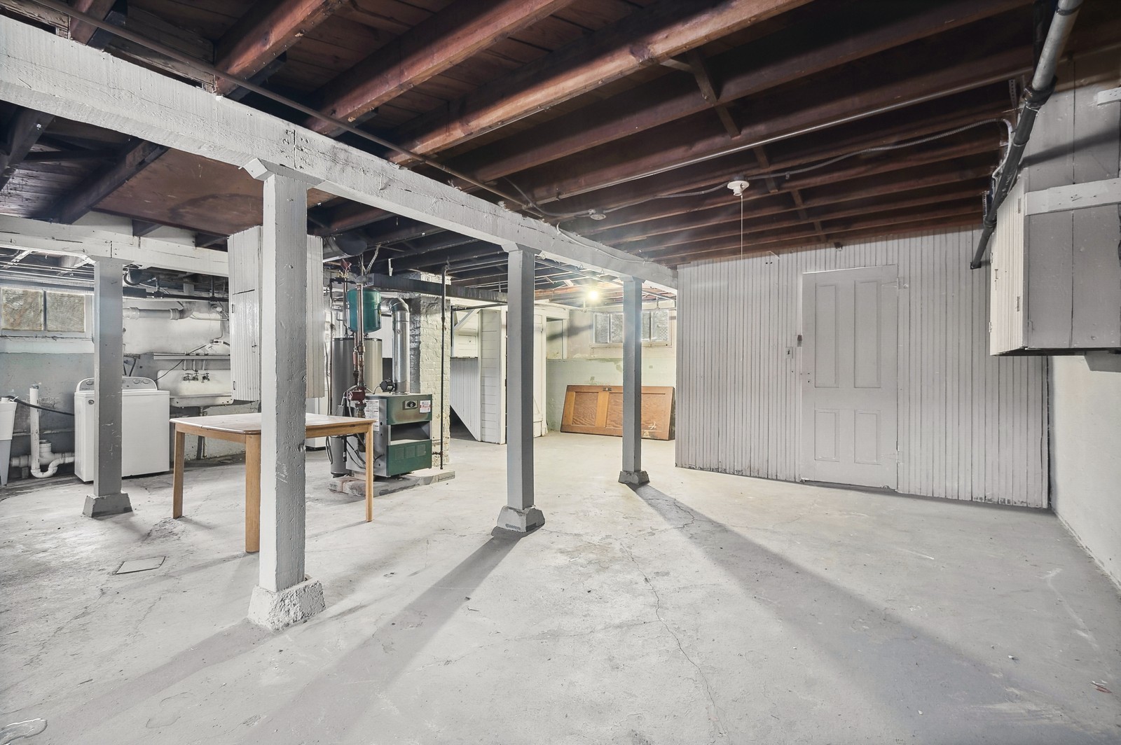 24 E Maple Avenue