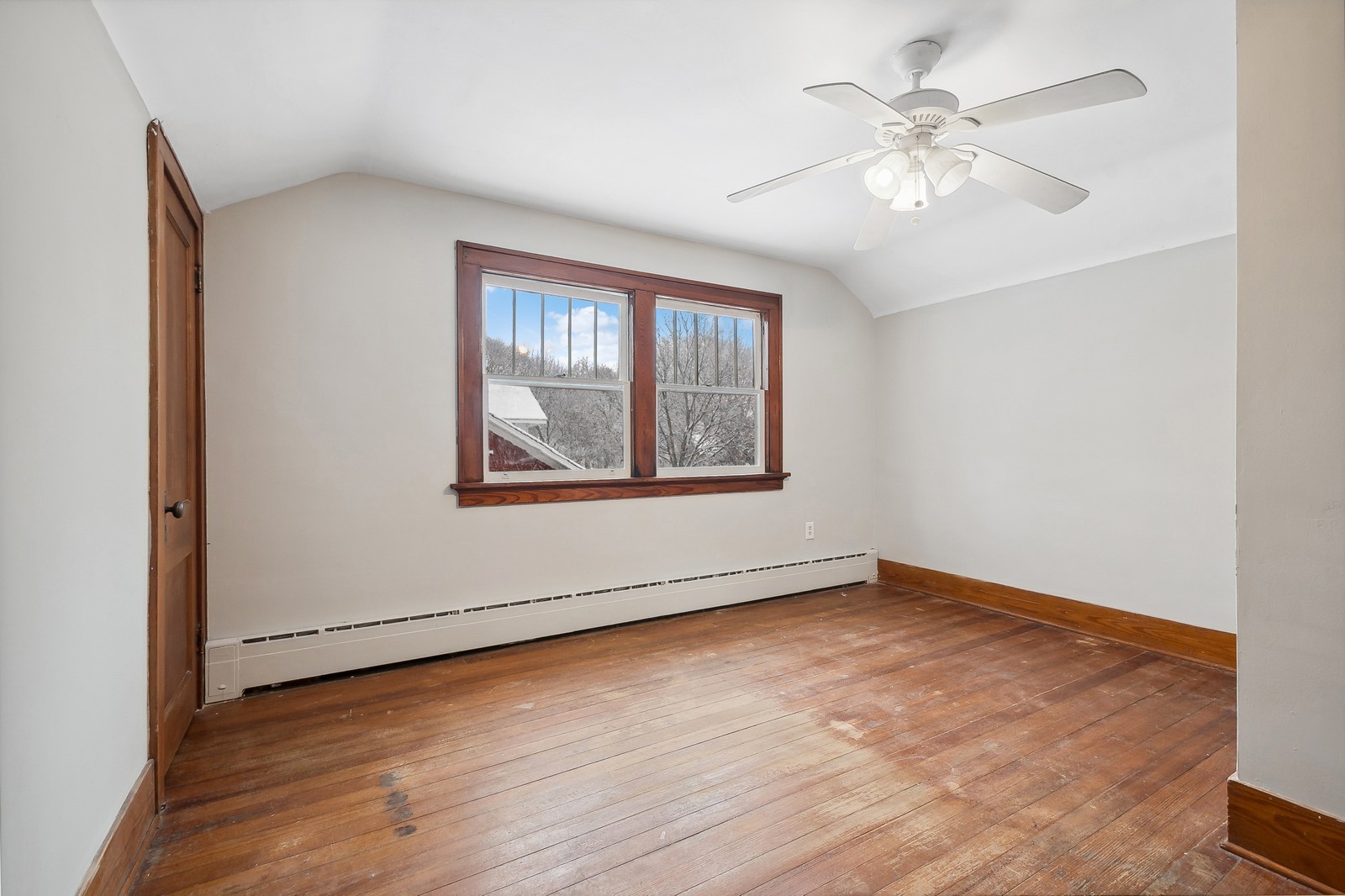 24 E Maple Avenue