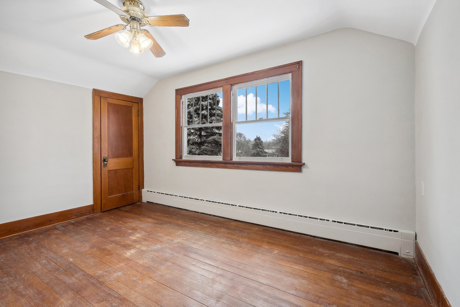 24 E Maple Avenue