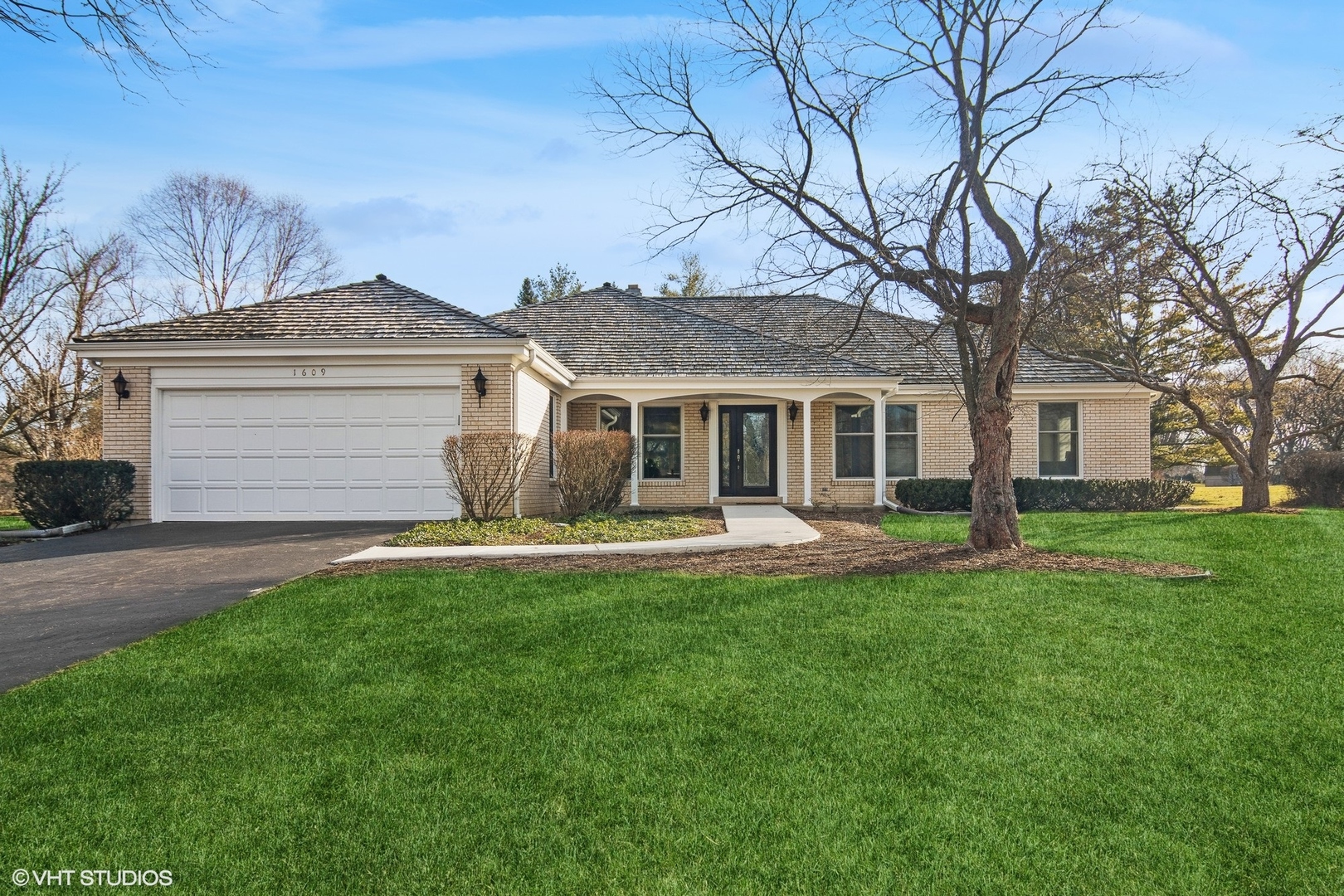 1609 Brittany Lane