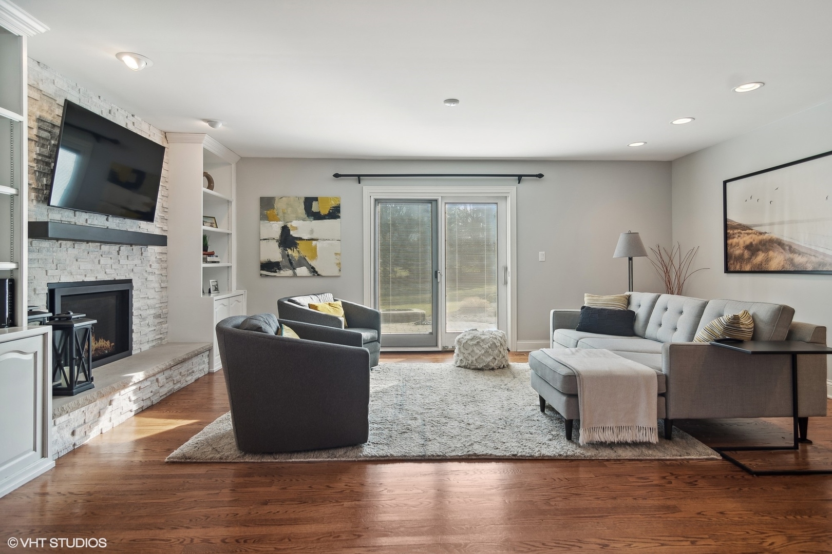 1609 Brittany Lane