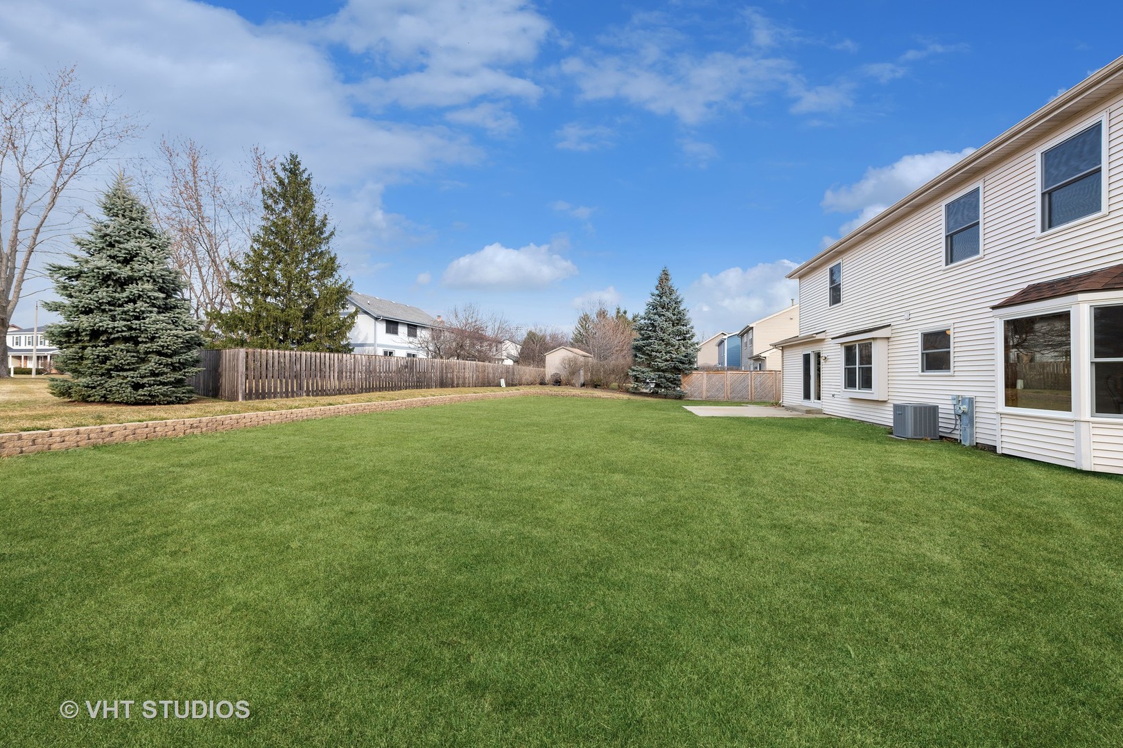 1190 Amberwood Drive