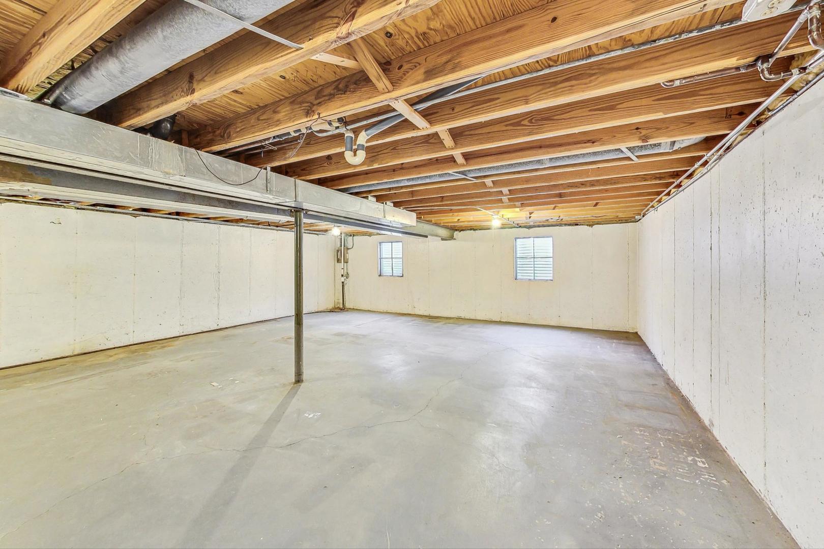 821 Lehigh Lane