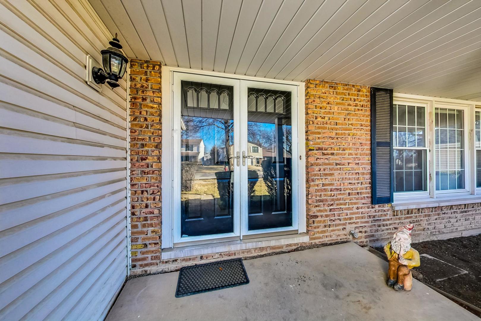 821 Lehigh Lane