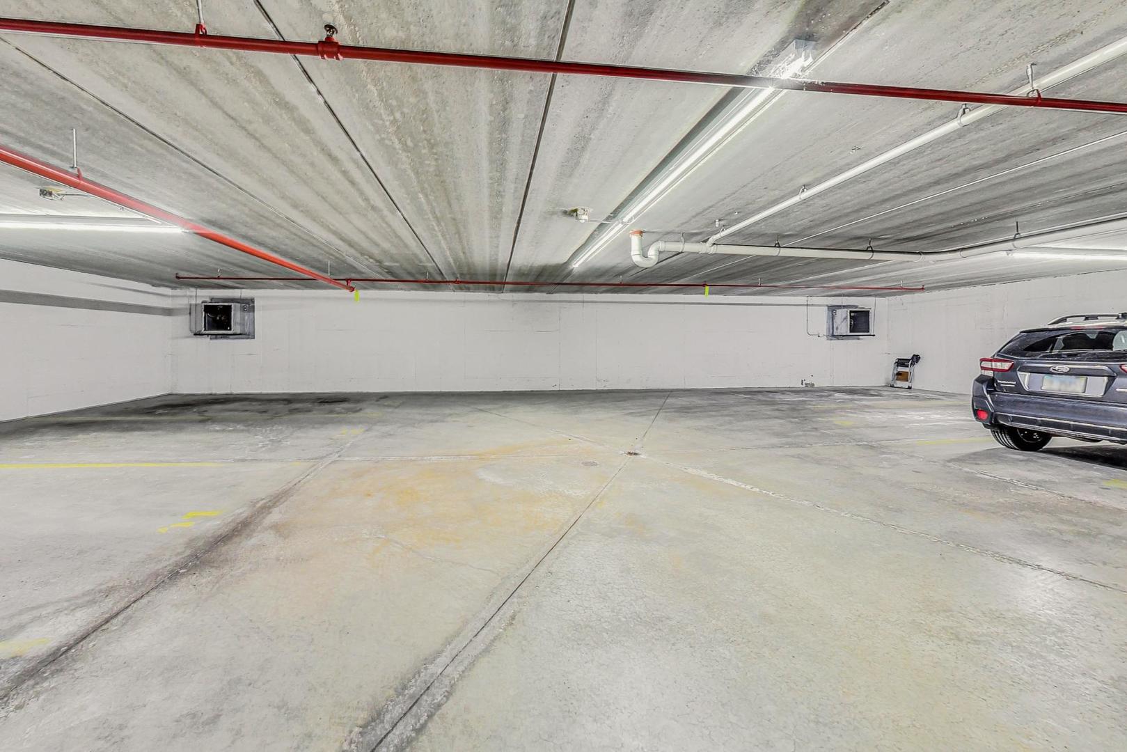 405 S Creekside Drive Unit: 606