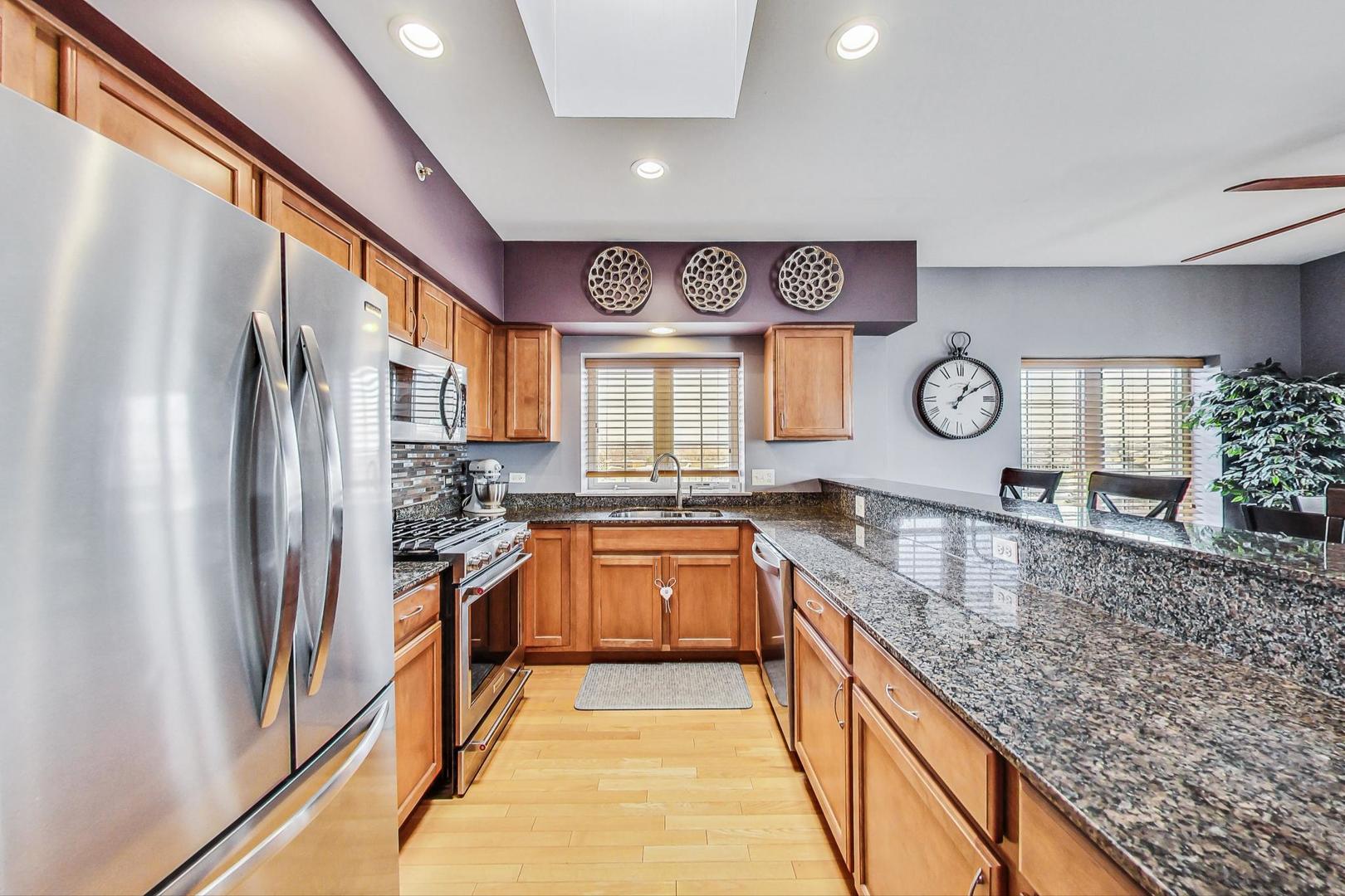 405 S Creekside Drive Unit: 606