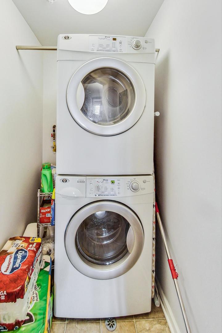 405 S Creekside Drive Unit: 606