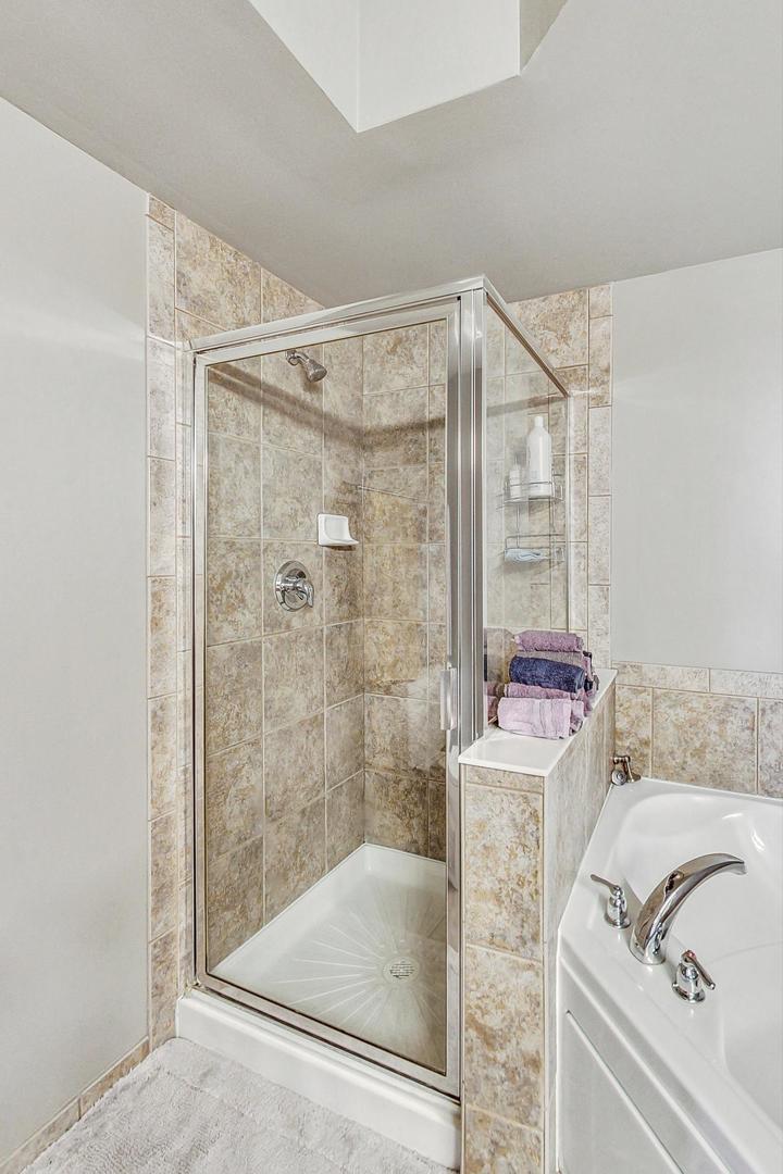 405 S Creekside Drive Unit: 606