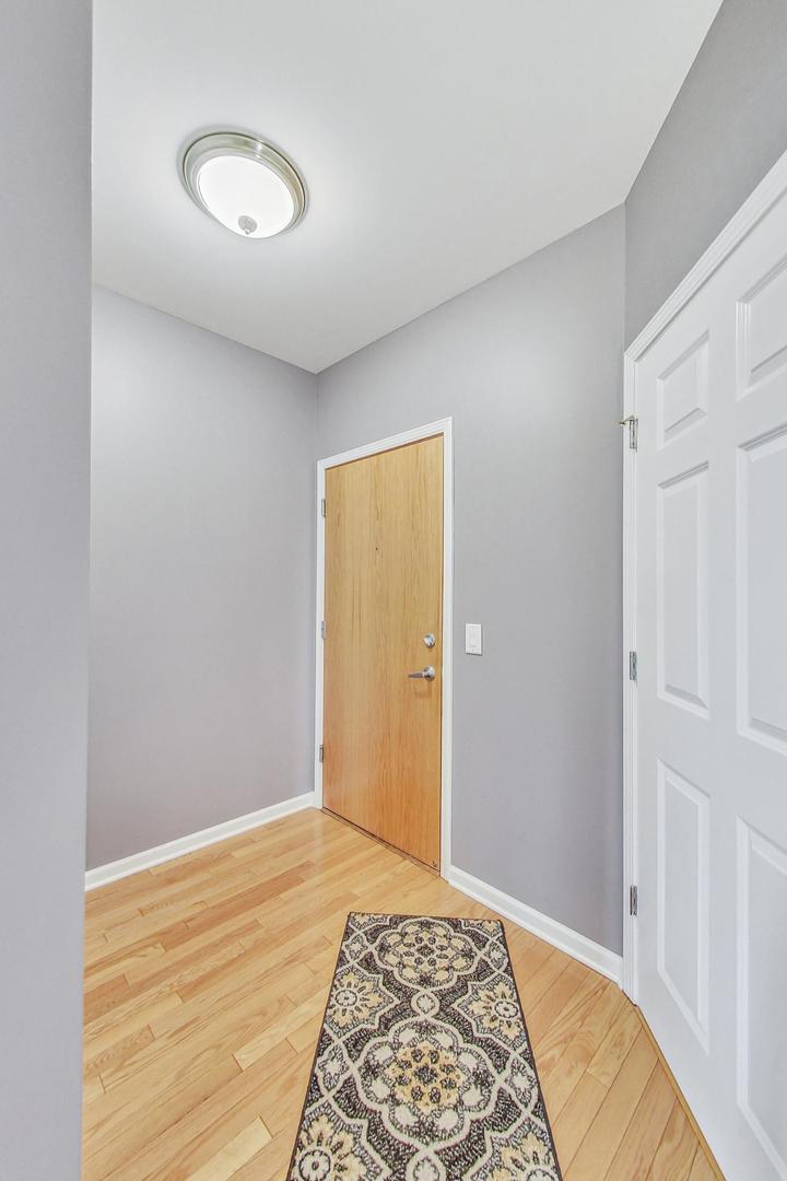 405 S Creekside Drive Unit: 606